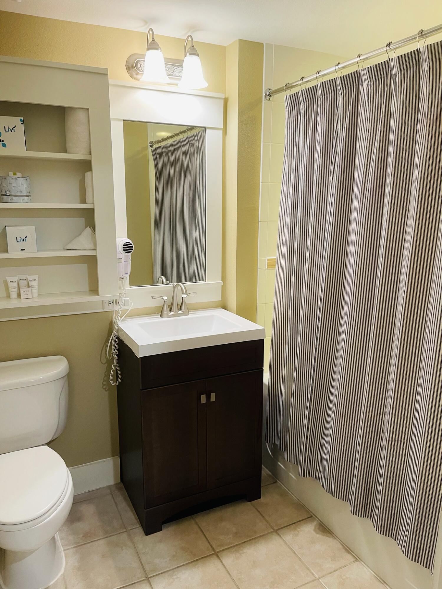 PILOT HOUSE - Residential