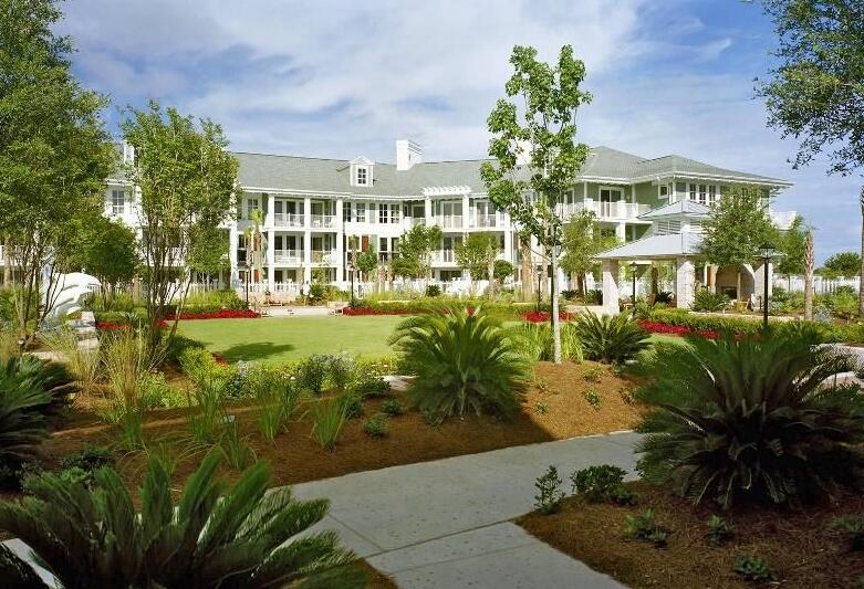 PILOT HOUSE - Residential