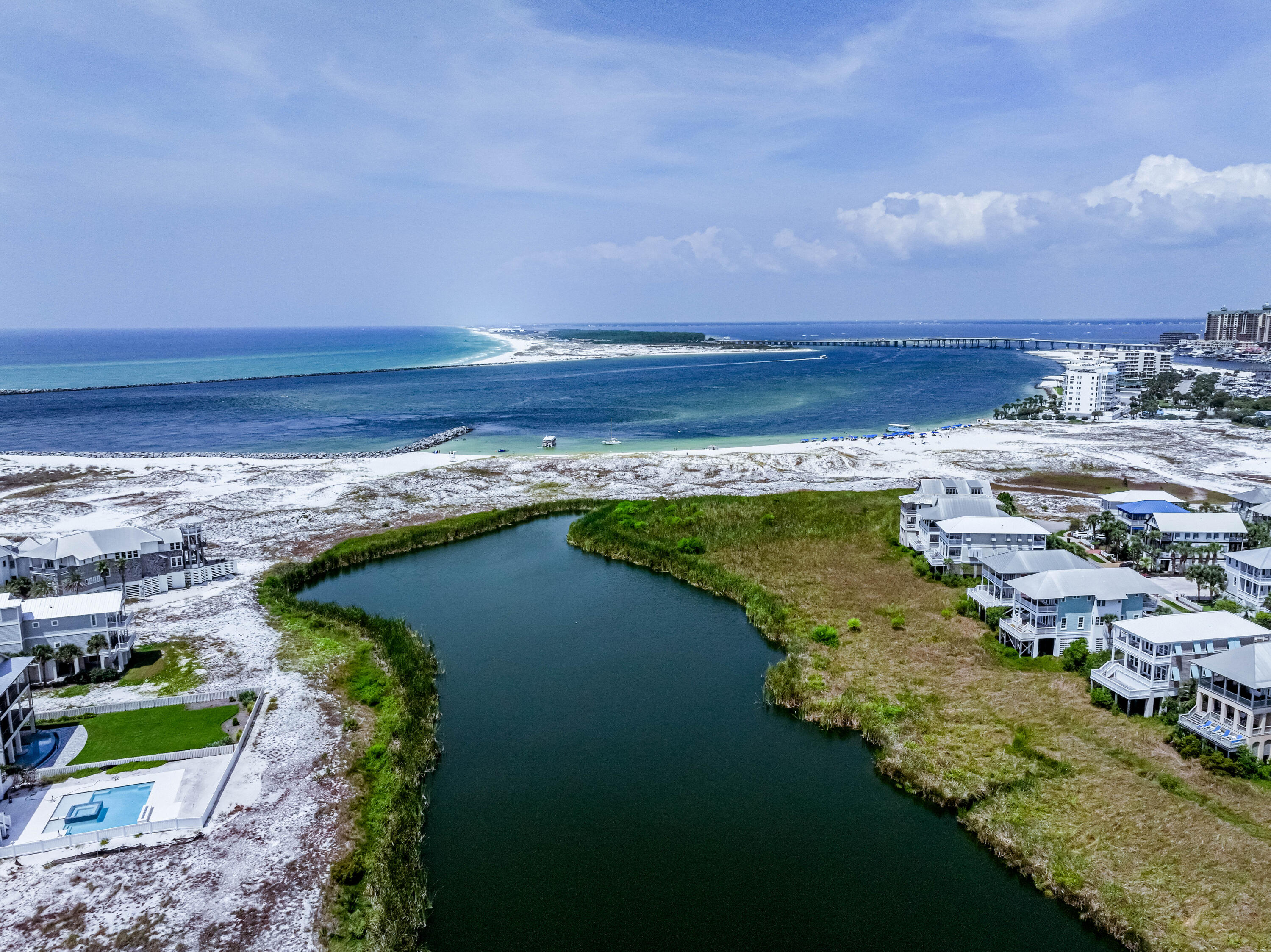 DESTIN POINTE - Residential