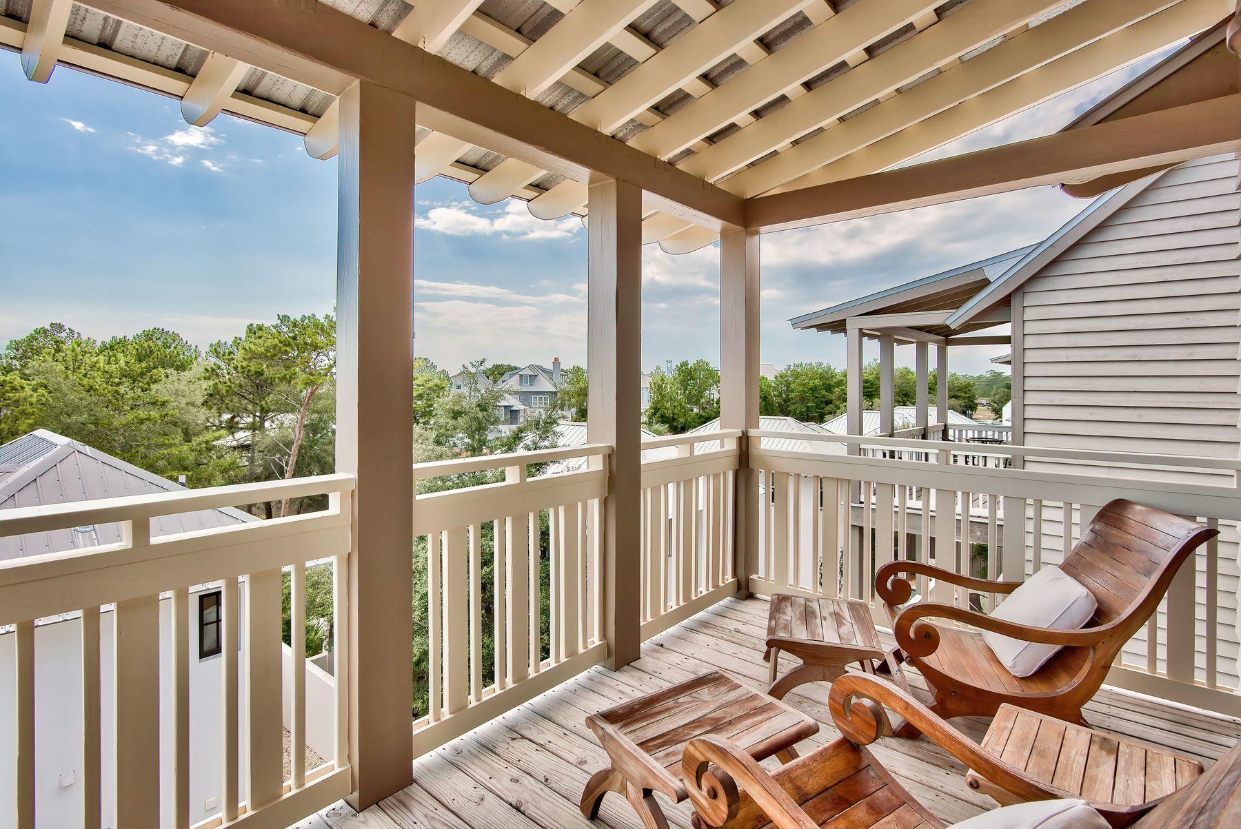 Costa Carina - Residential