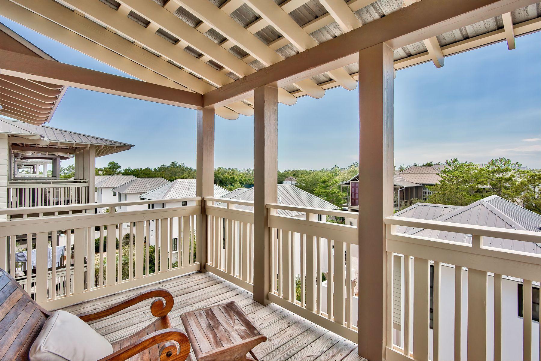 Costa Carina - Residential