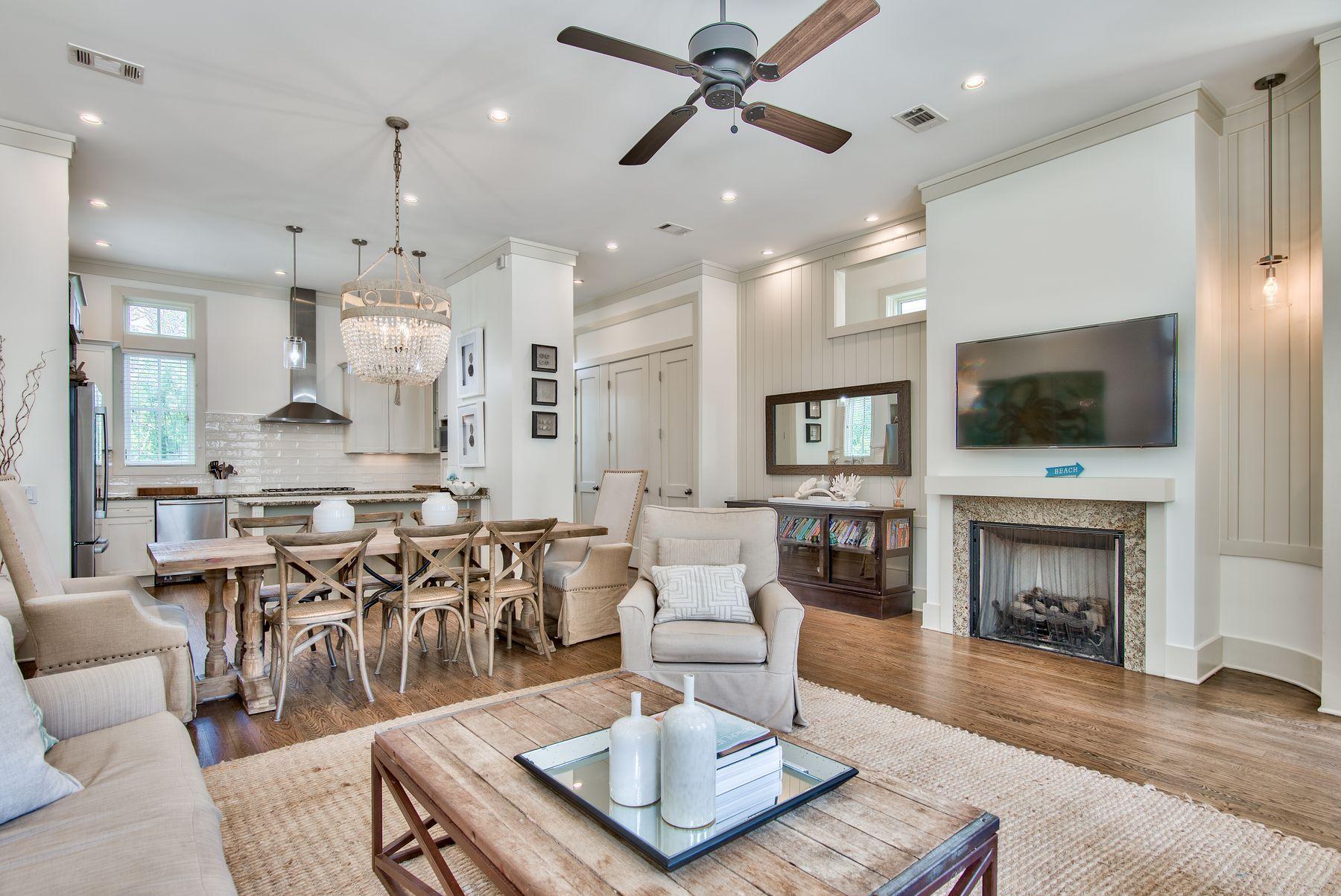 Costa Carina - Residential