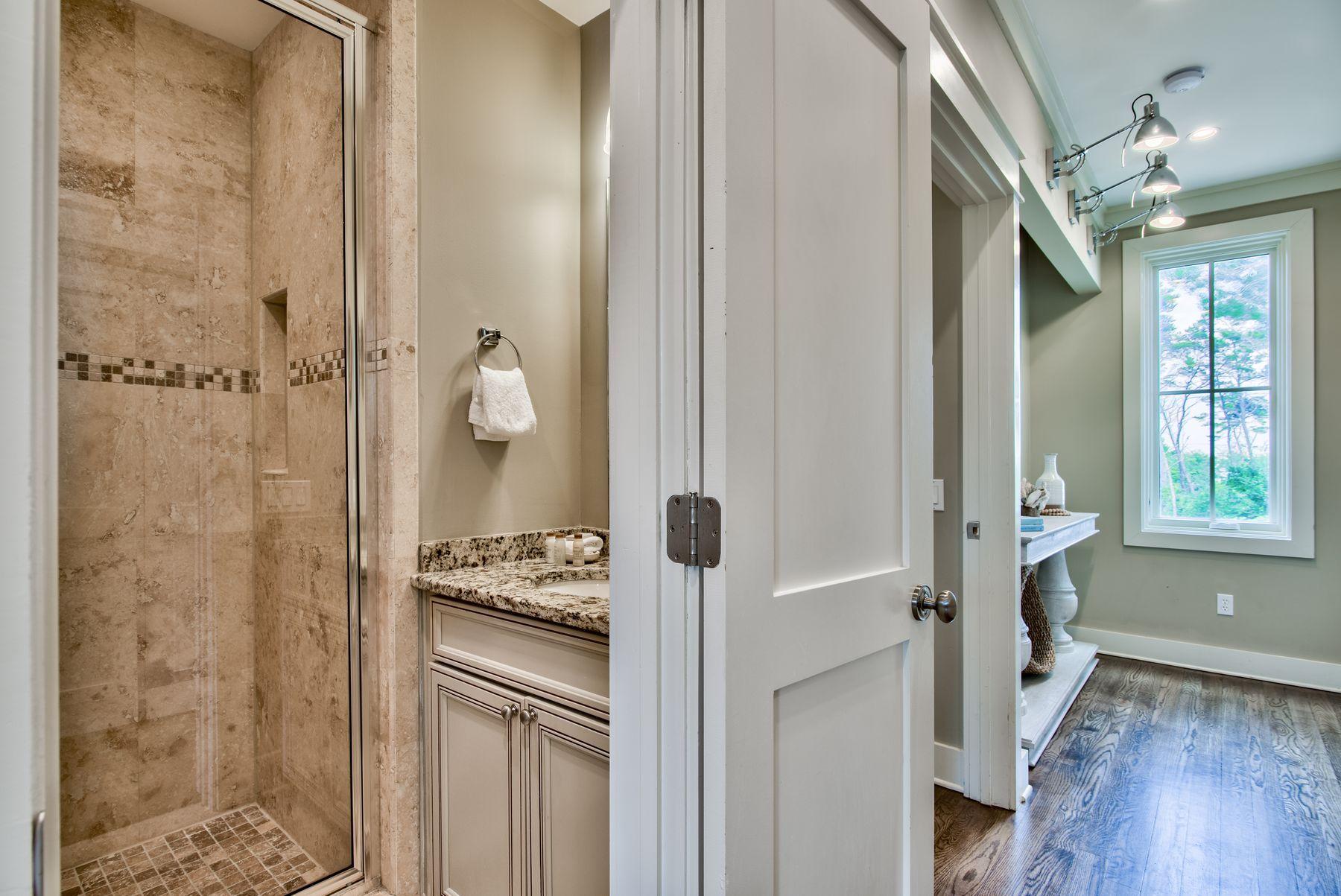 Costa Carina - Residential