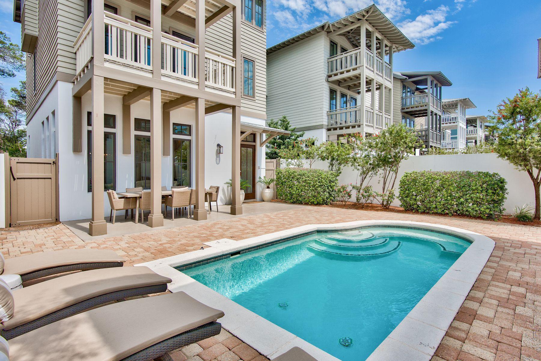 Costa Carina - Residential