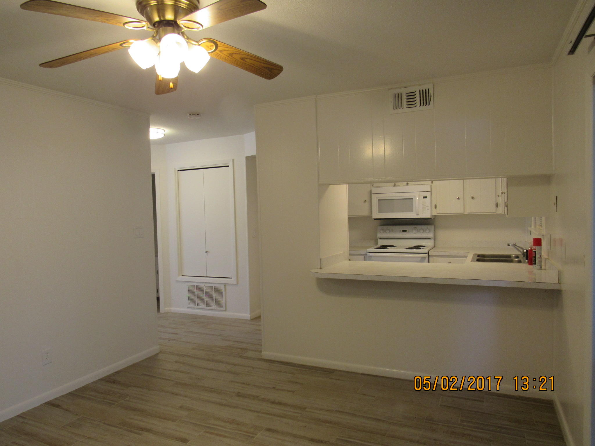 VALENCIA ARMS - Residential Lease