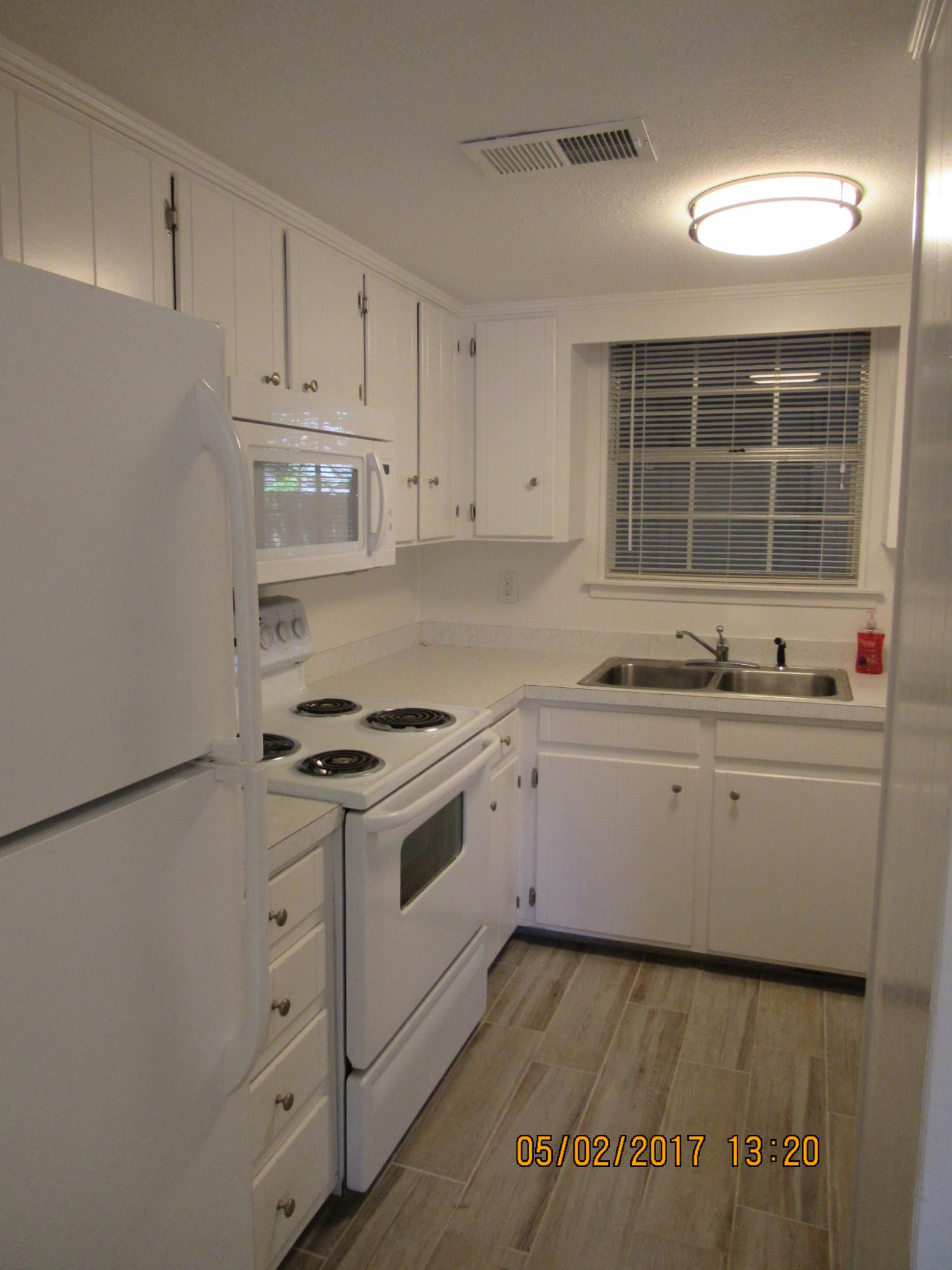 VALENCIA ARMS - Residential Lease