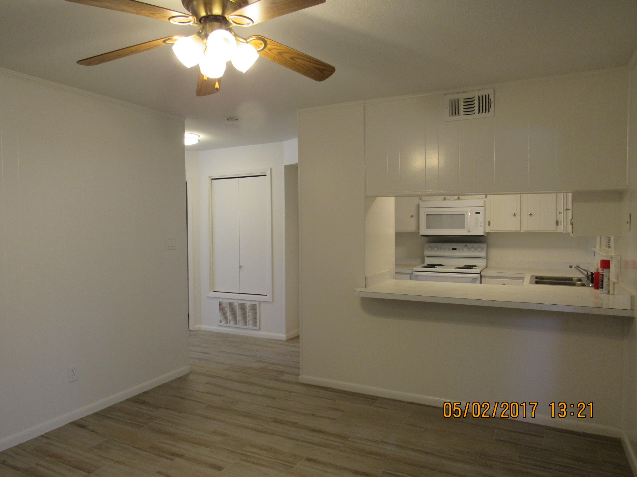 VALENCIA ARMS - Residential Lease