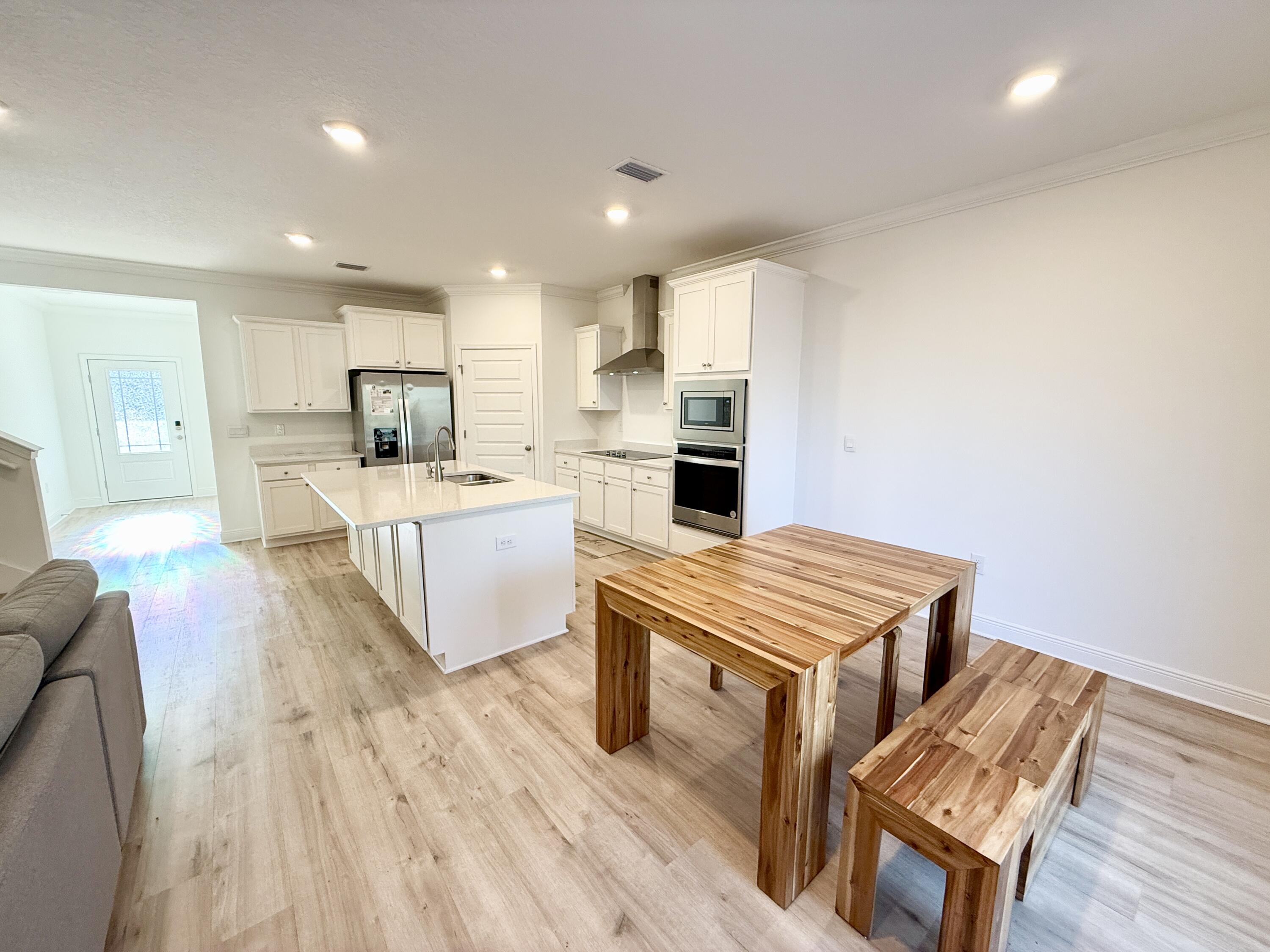 TIERRA VERDE - Residential