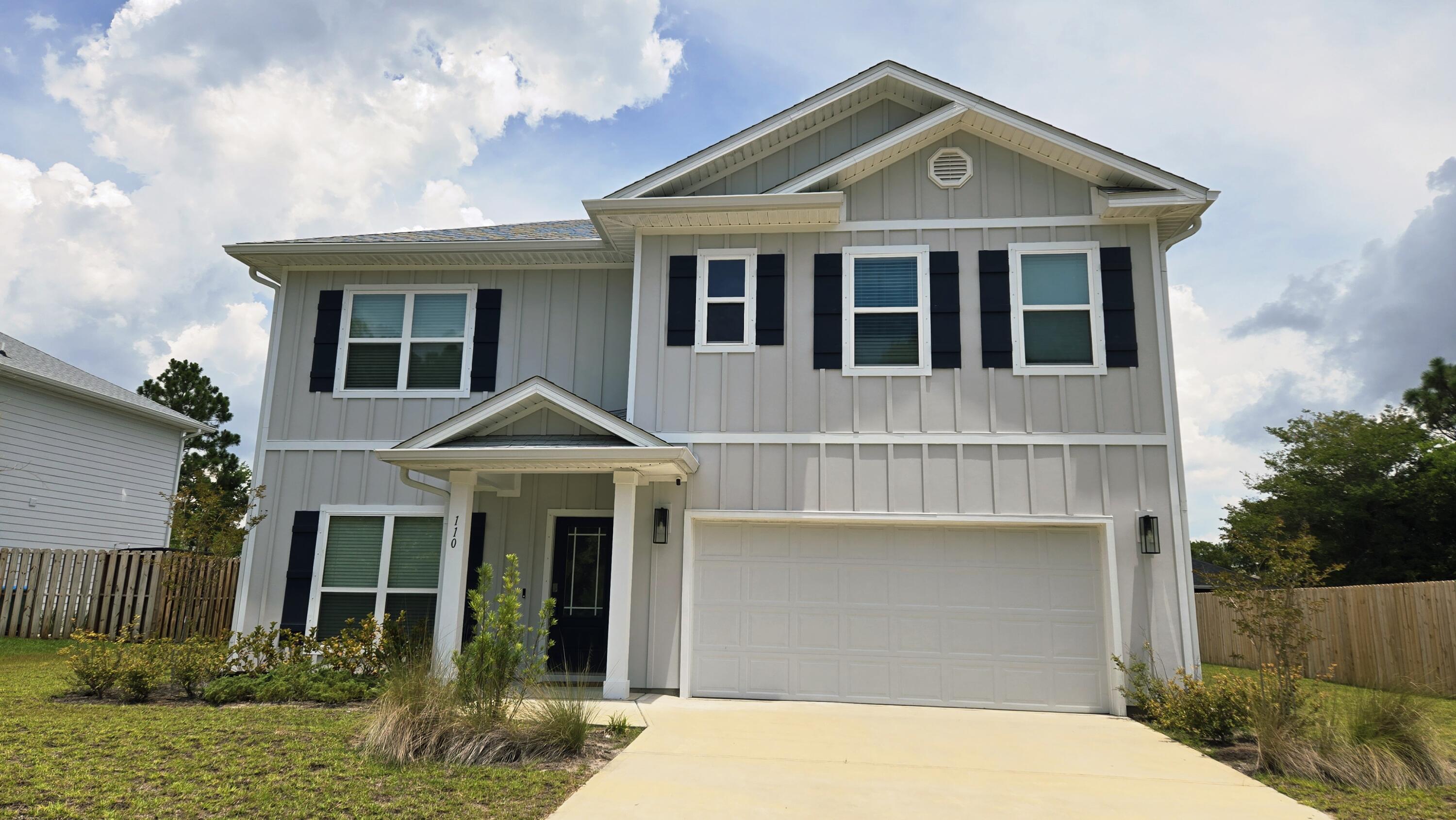 TIERRA VERDE - Residential