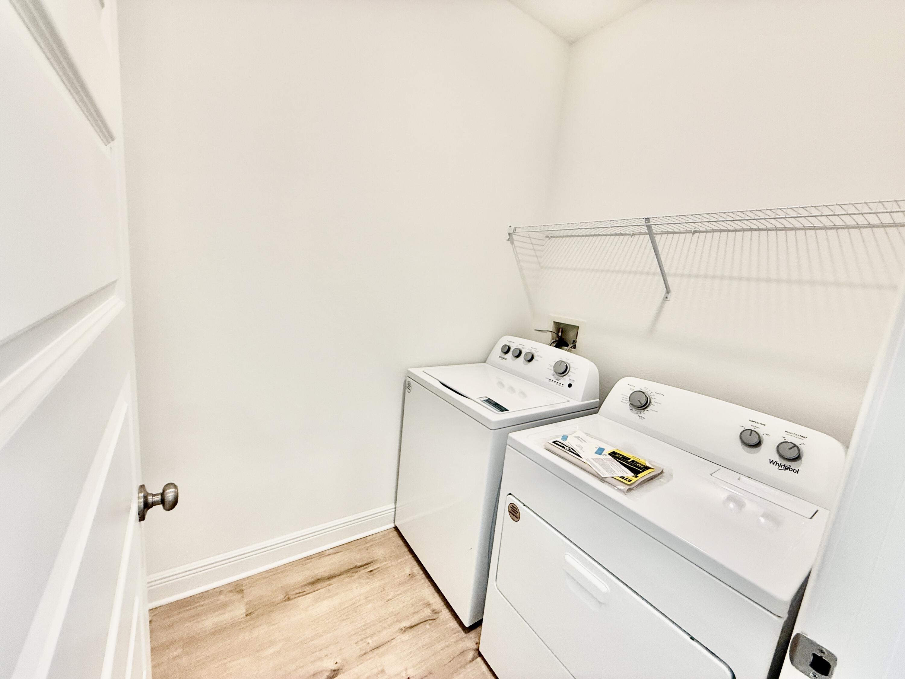 TIERRA VERDE - Residential