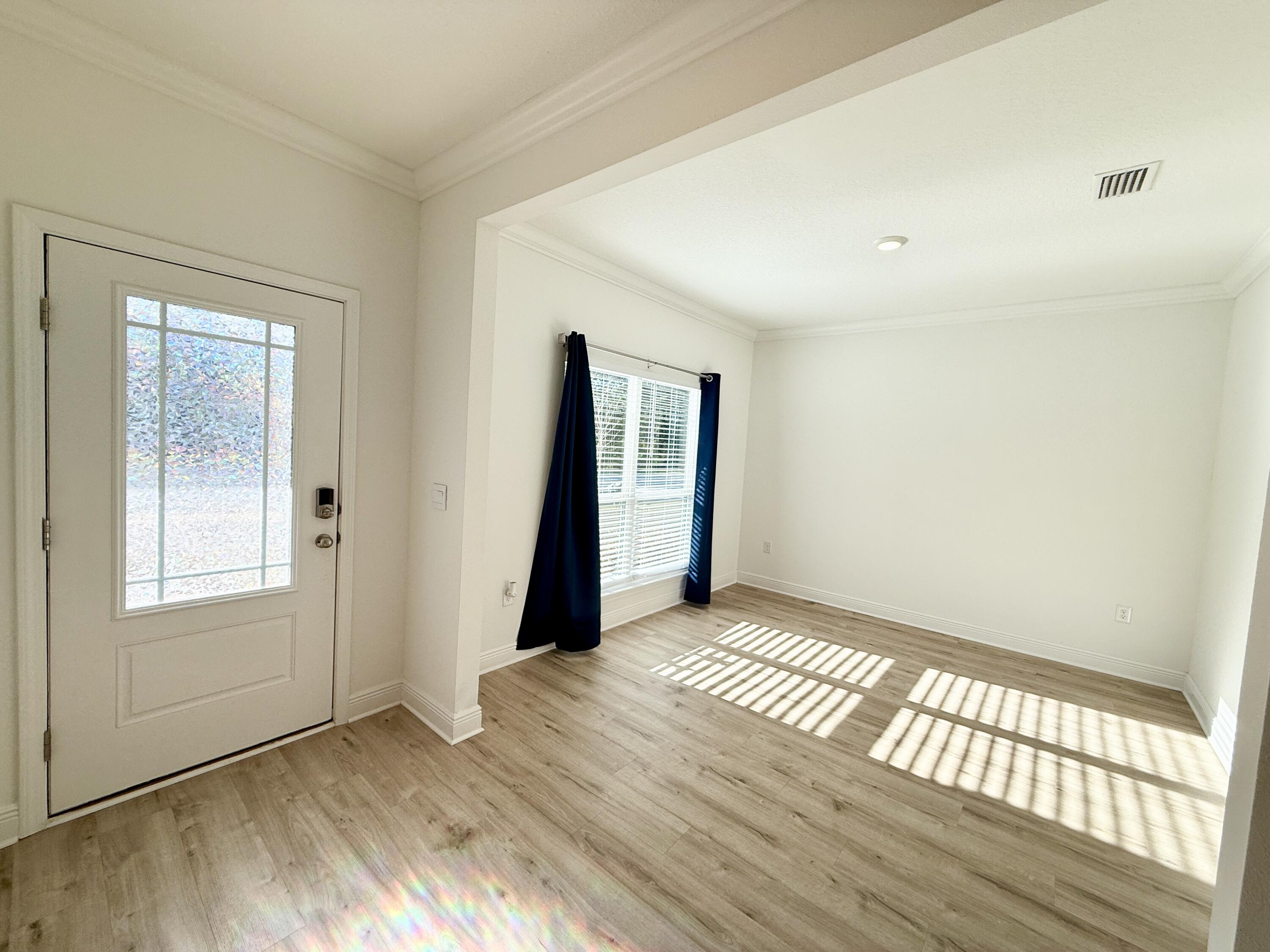 TIERRA VERDE - Residential