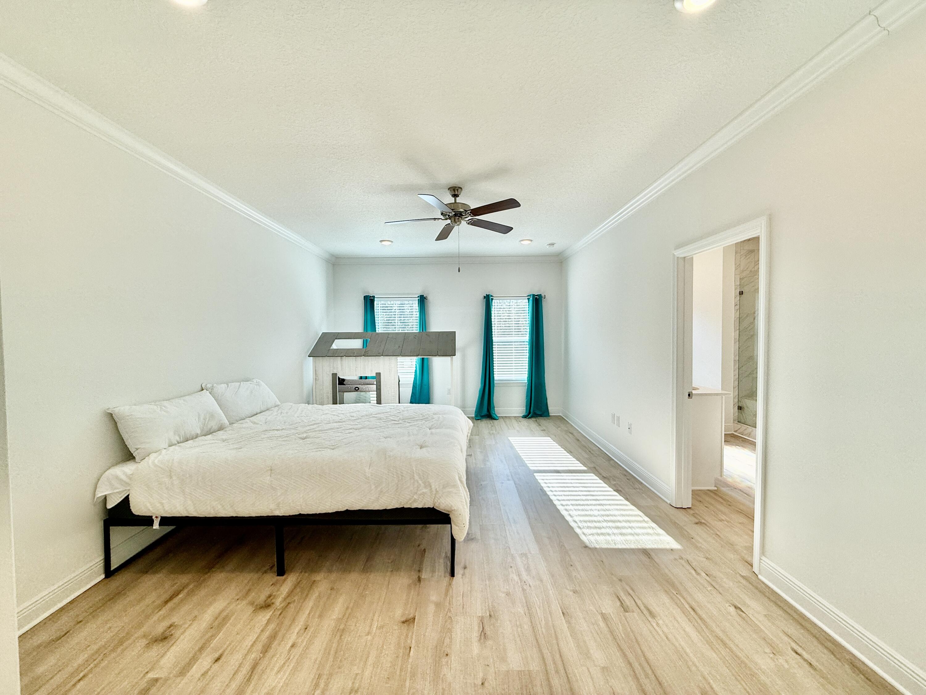 TIERRA VERDE - Residential