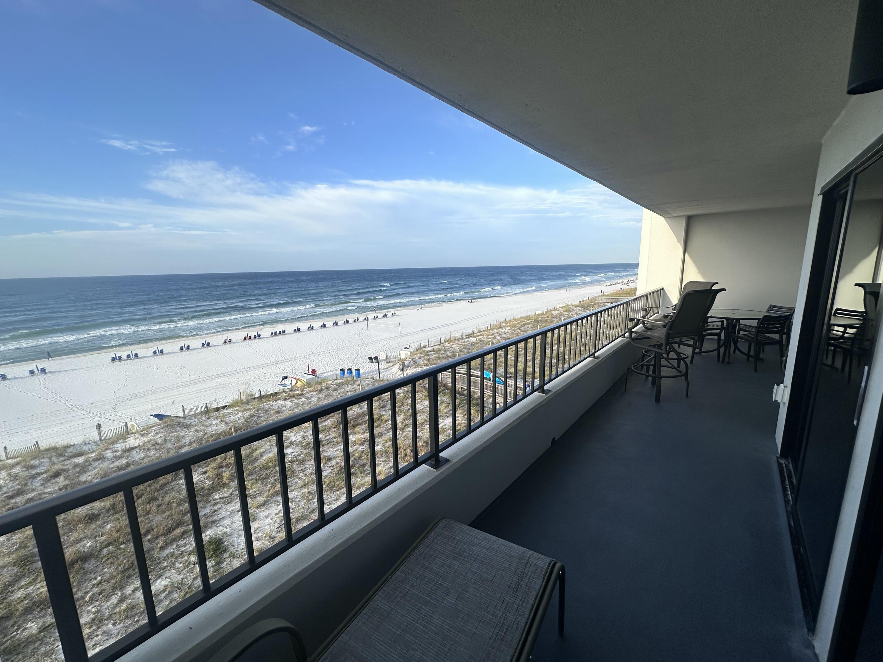 SURF DWELLER CONDO - Residential