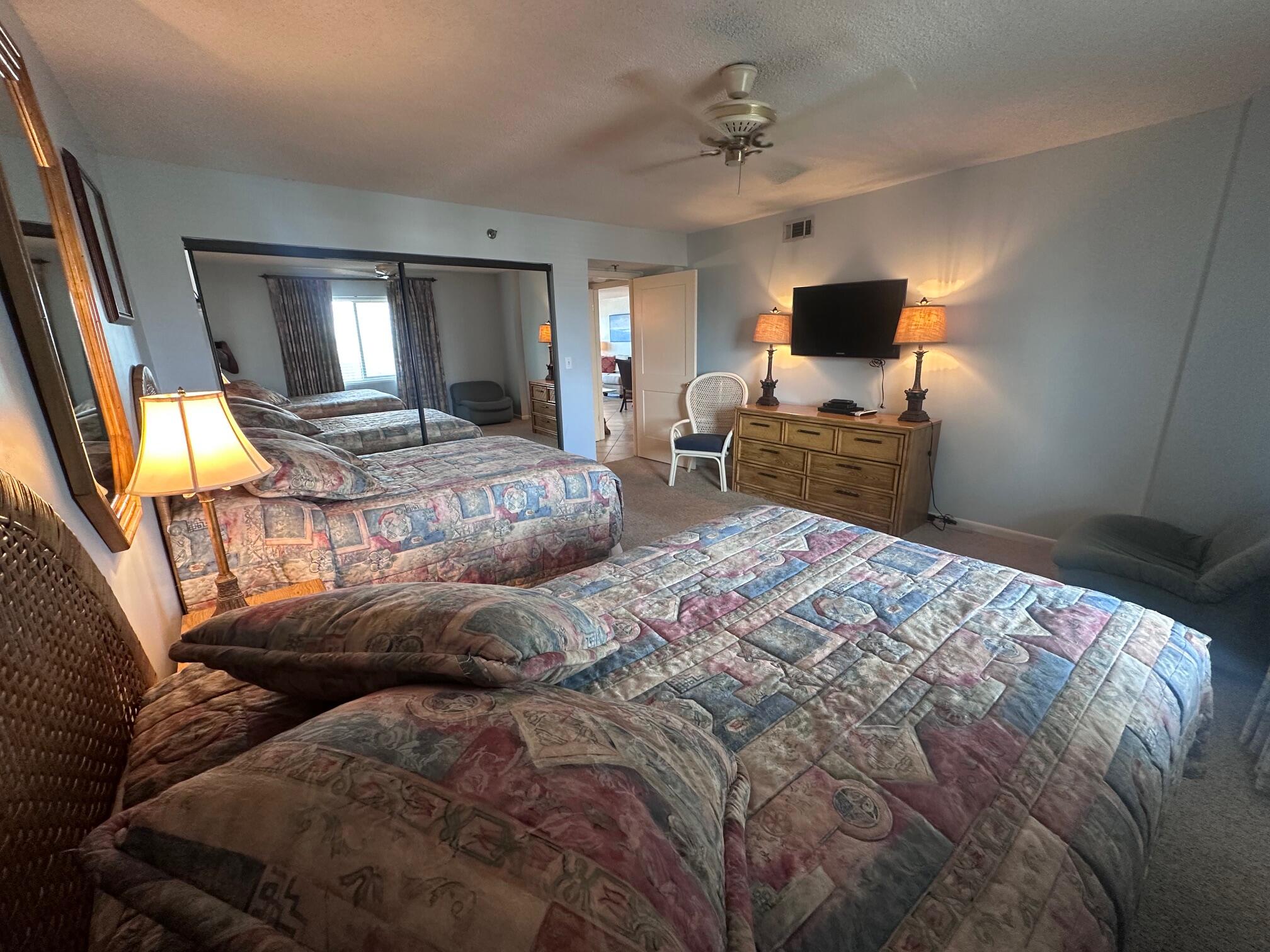 SURF DWELLER CONDO - Residential