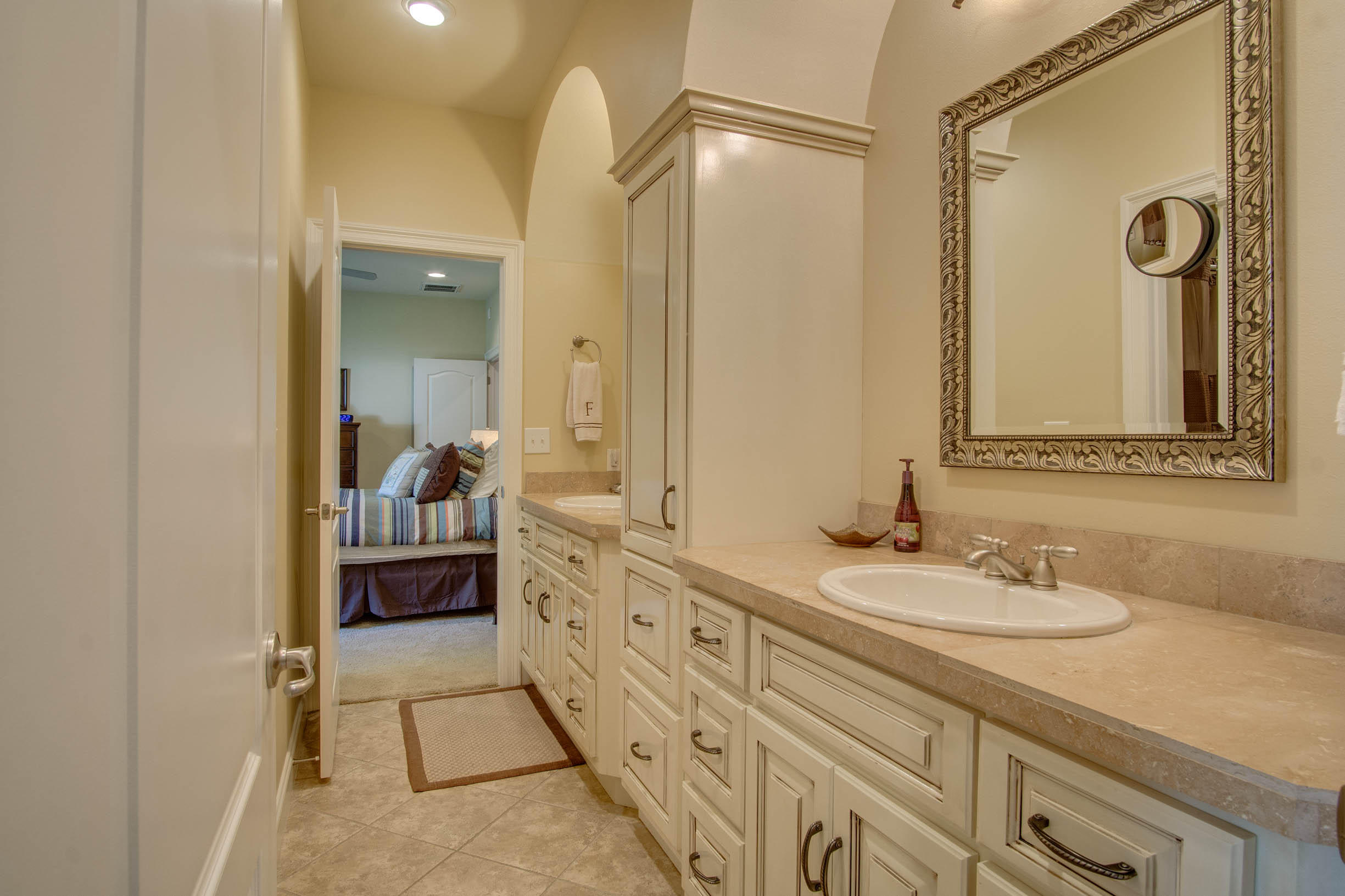 ASHLEY PLACE - Residential