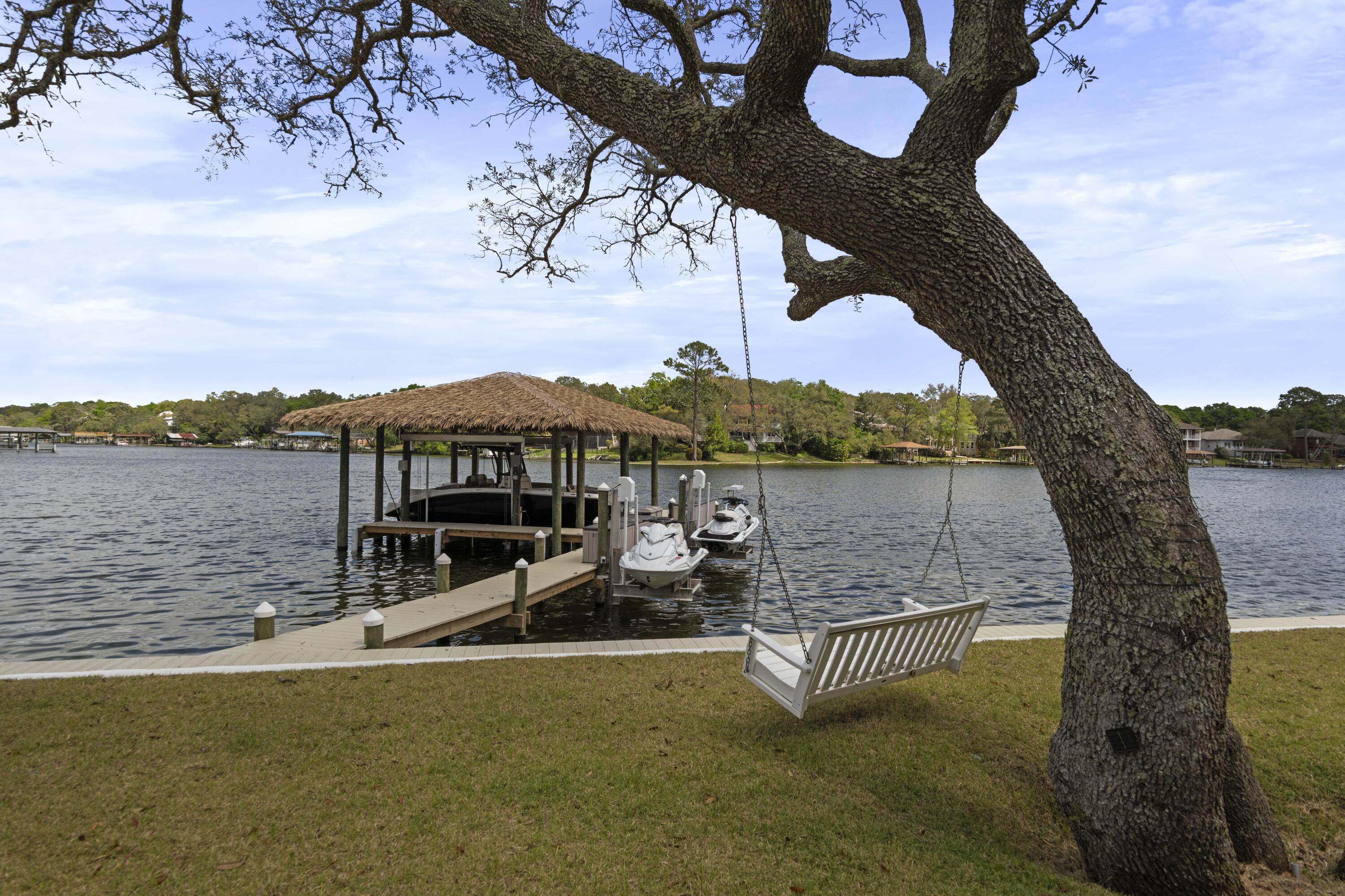 COM NW COR GOV LOT 1 S 464.3FT S 53 DEG E 767.87 FT TO POB N 44 DEG E 250.03 FT TO W/E W ALG W/E 15 - Residential