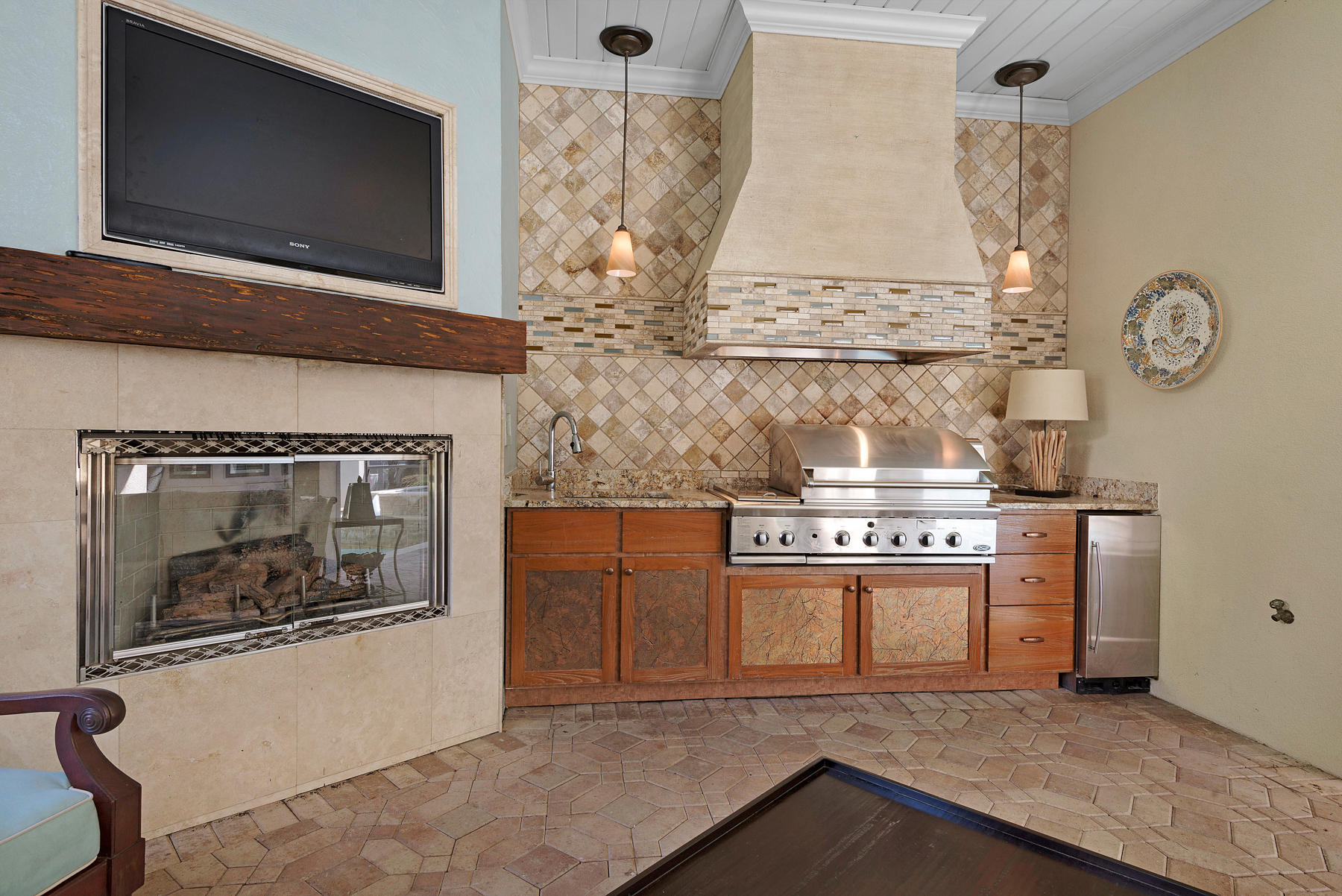 ISLAND GREEN - Residential