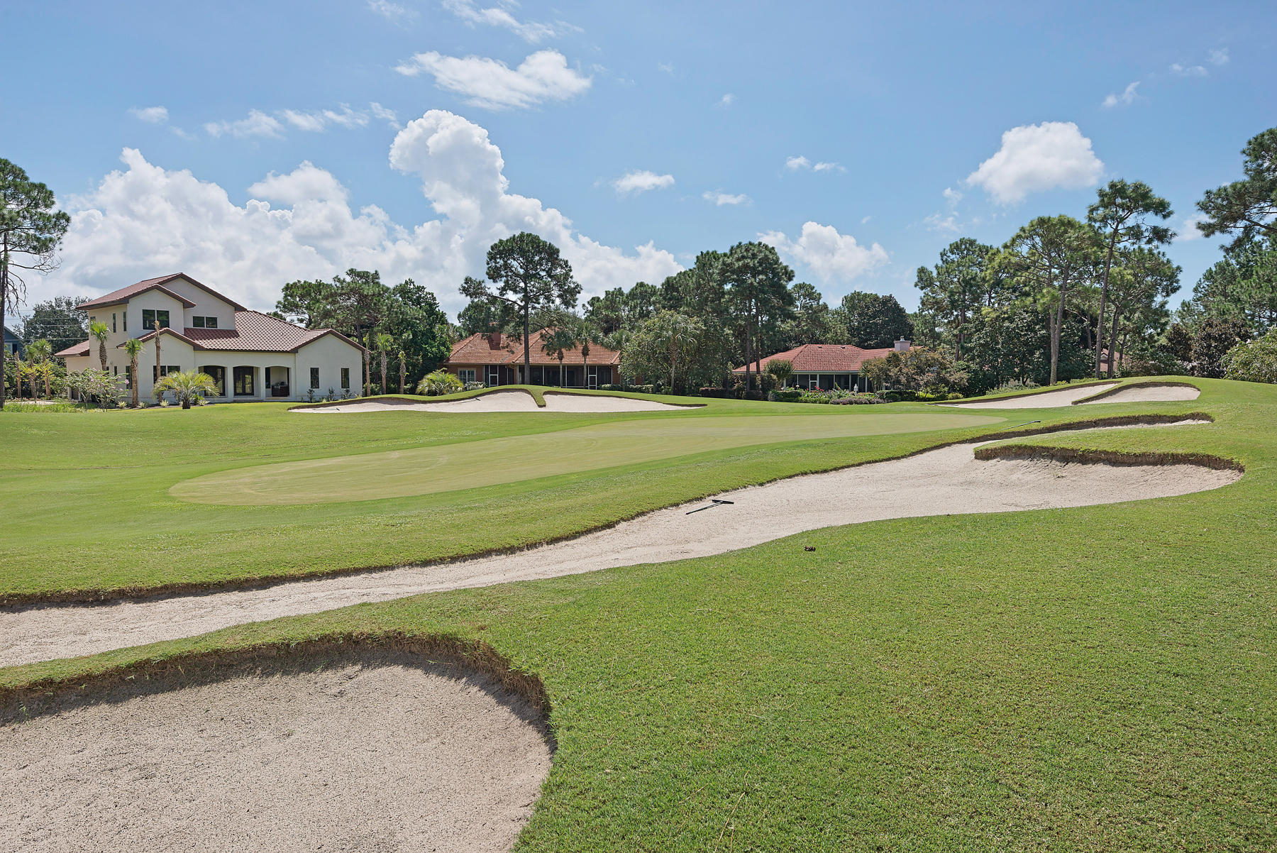 ISLAND GREEN - Residential