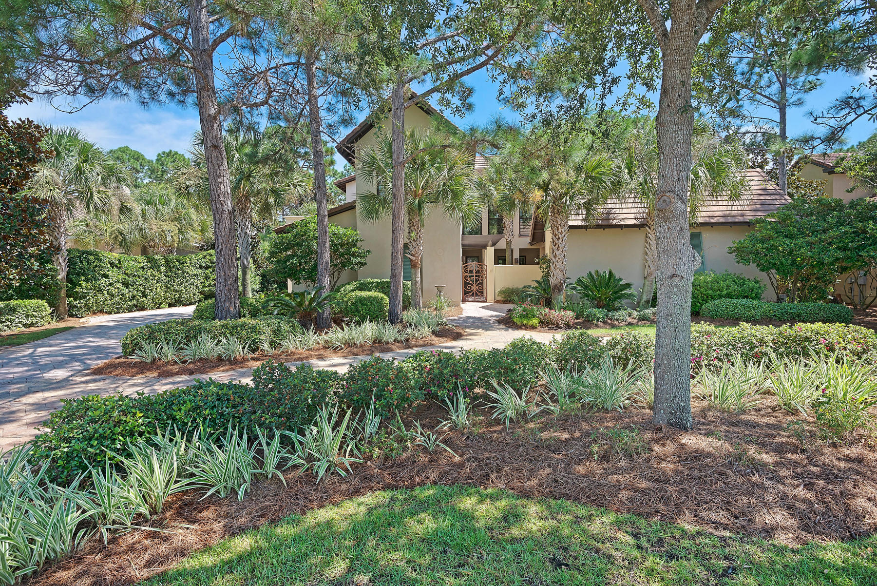 ISLAND GREEN - Residential