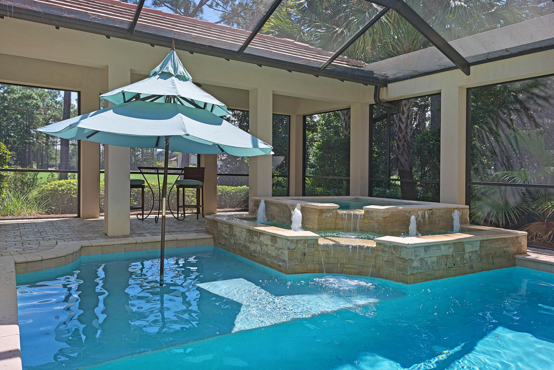 ISLAND GREEN - Residential