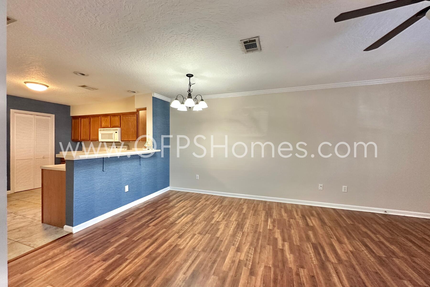 SHAY LIN T/H - Residential Lease