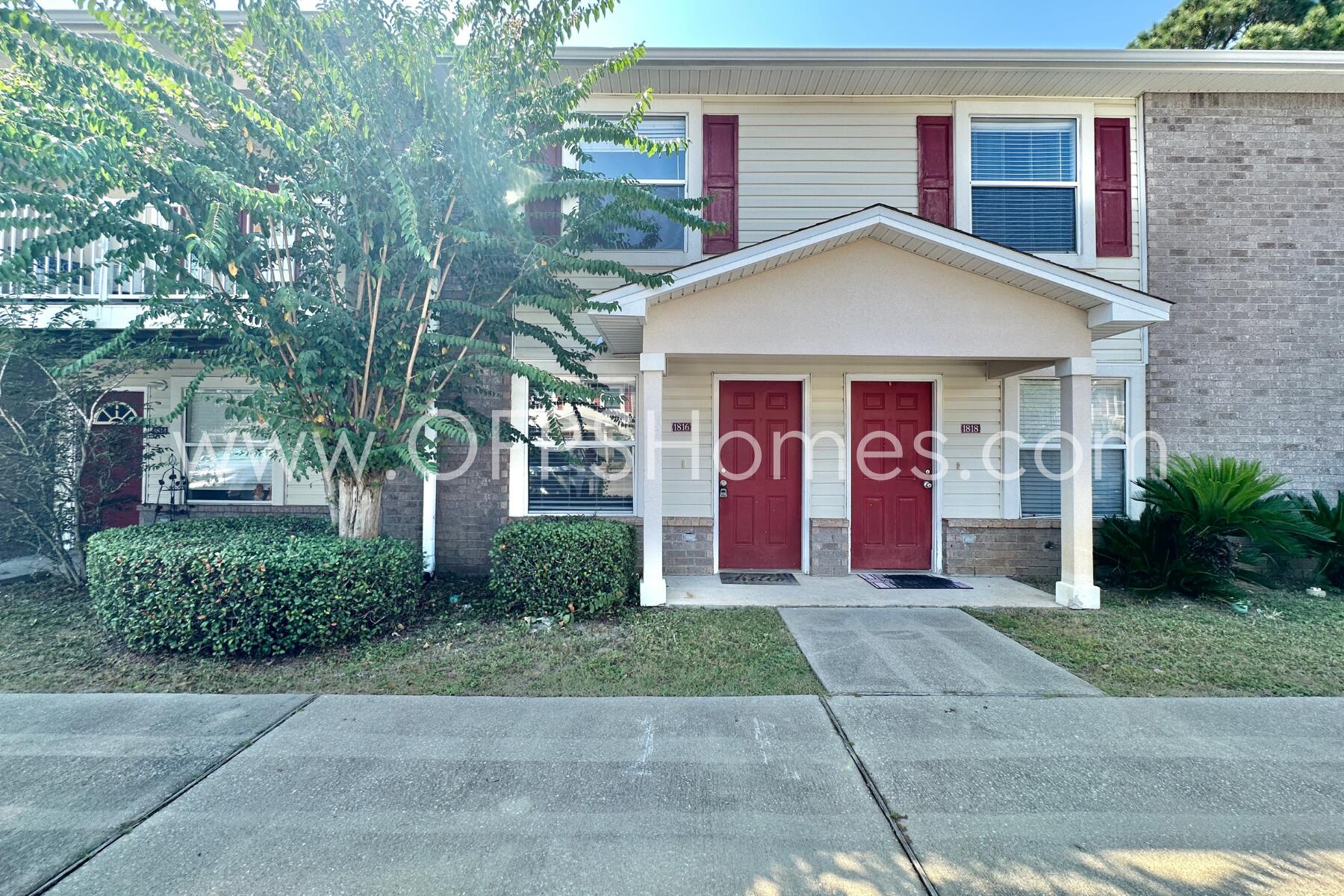 SHAY LIN T/H - Residential Lease