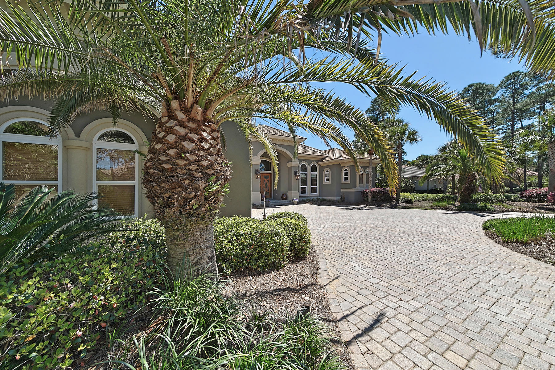BURNT PINE - Residential