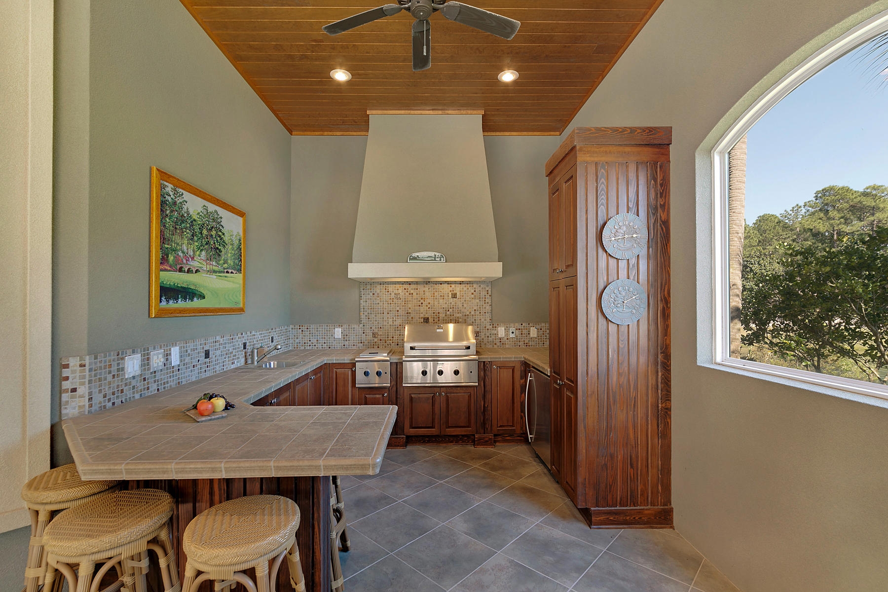 BURNT PINE - Residential