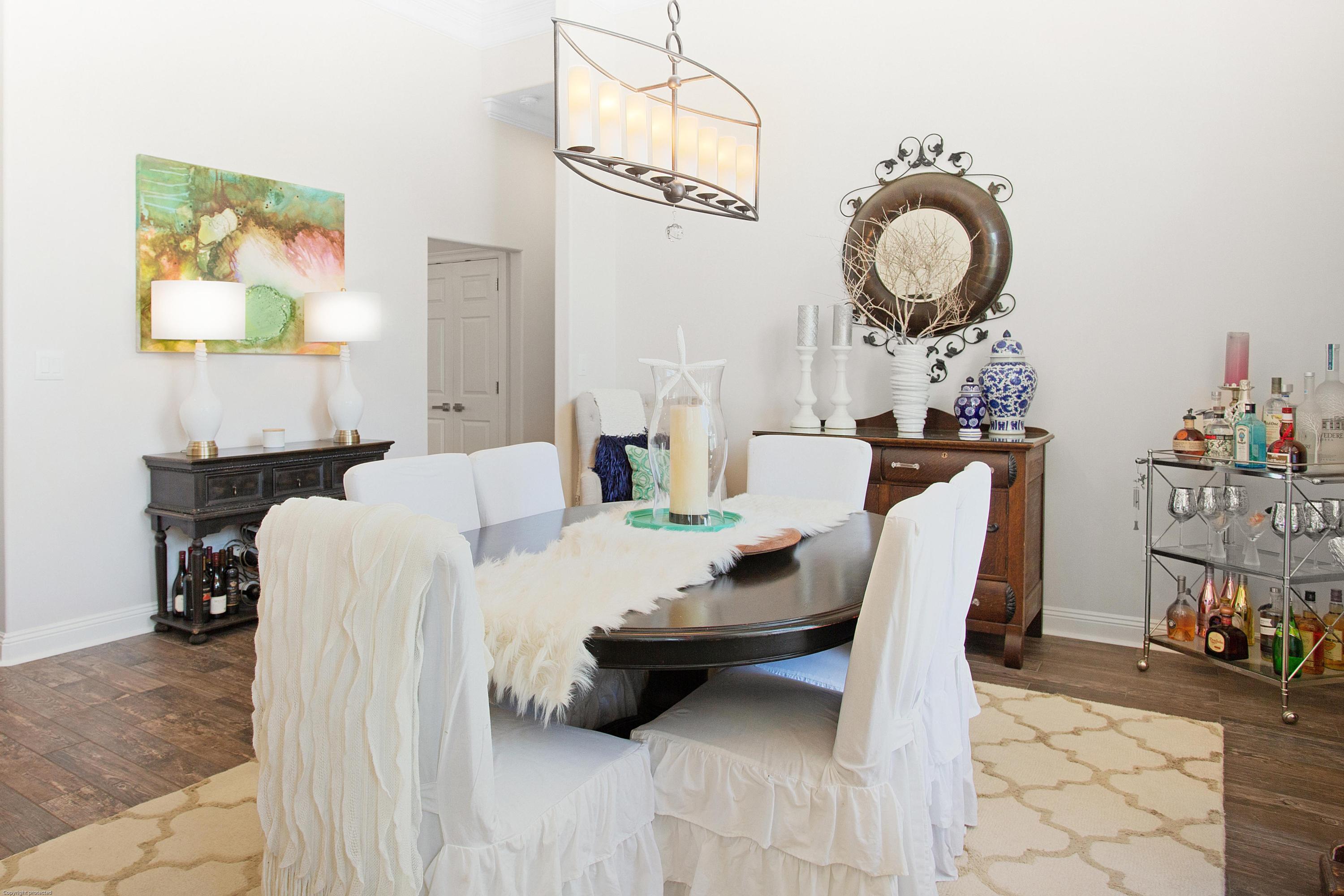 WINDSOR FOREST - Residential