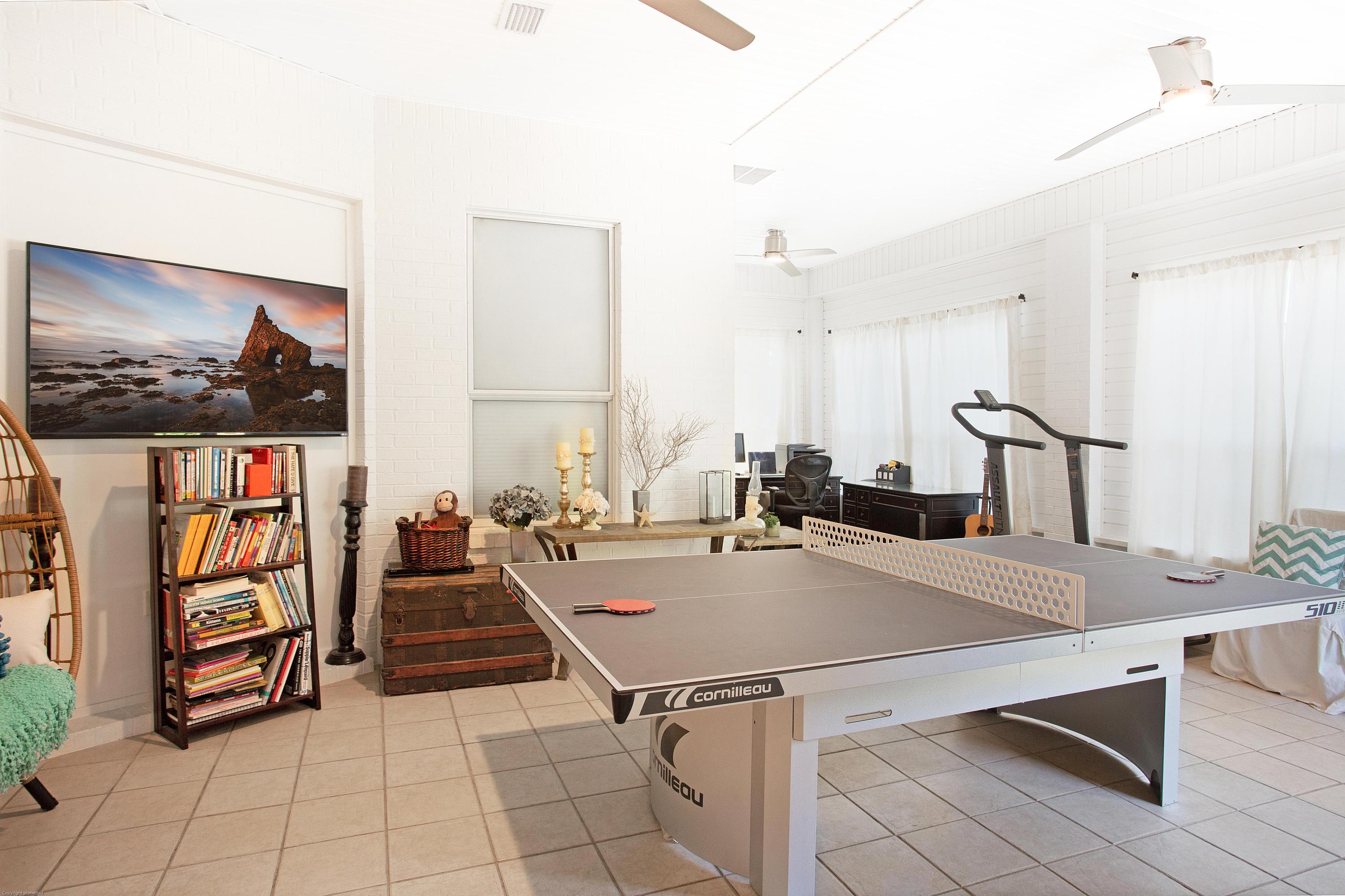 WINDSOR FOREST - Residential