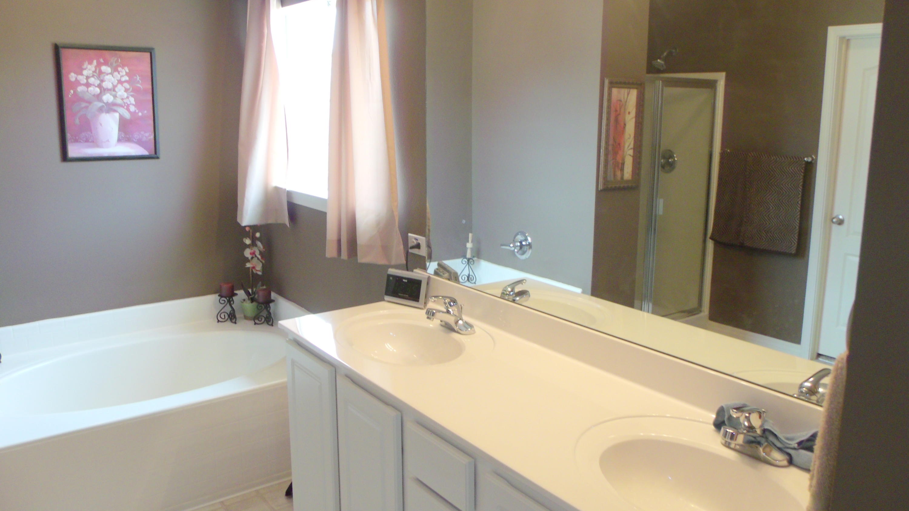 SANDY RIDGE ESTATES - Residential