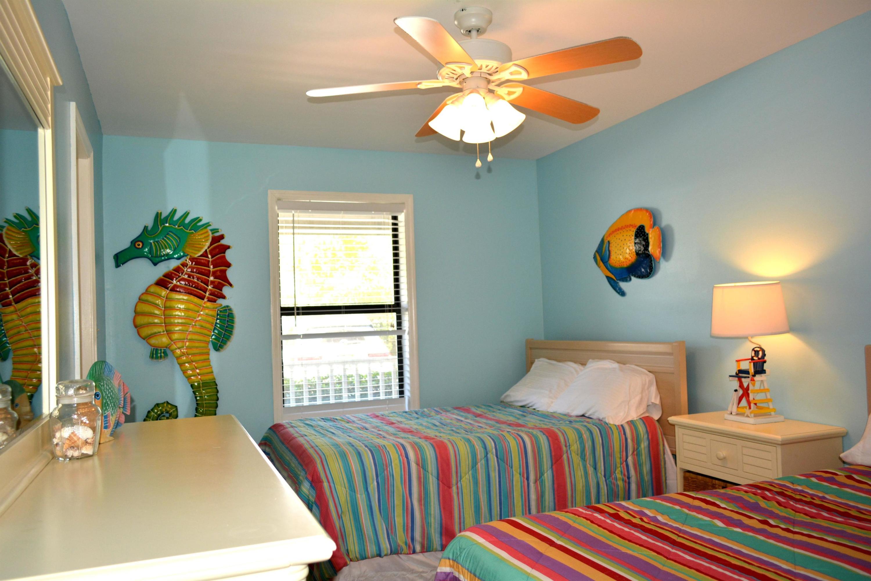 BEACHWOOD VILLAS CONDO - Residential