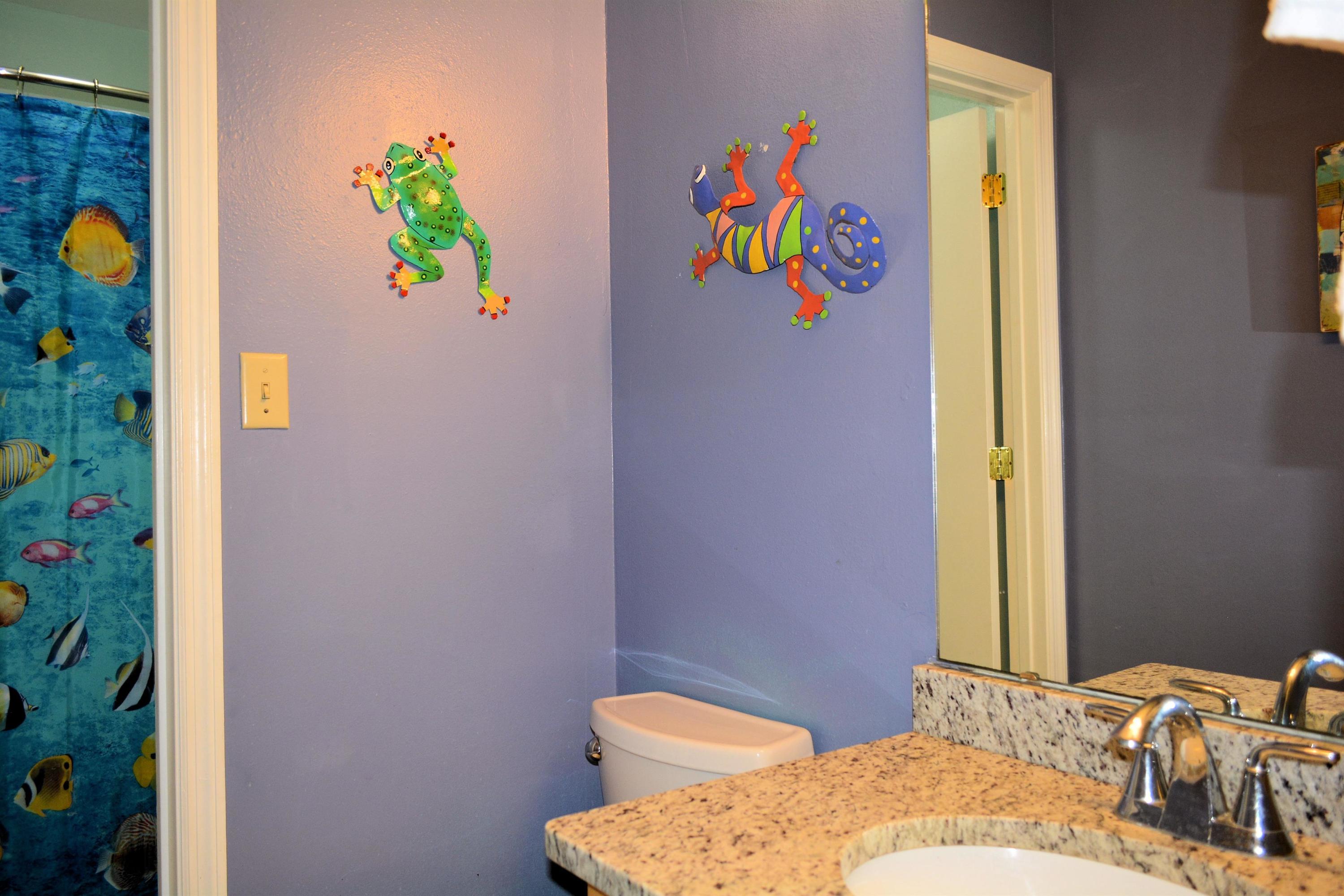 BEACHWOOD VILLAS CONDO - Residential