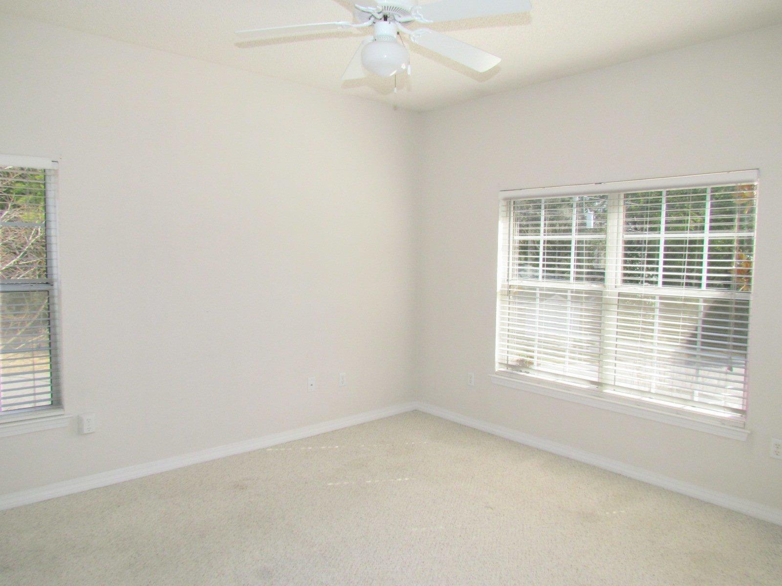 THE OAKS AT NICEVILLE - Residential Lease