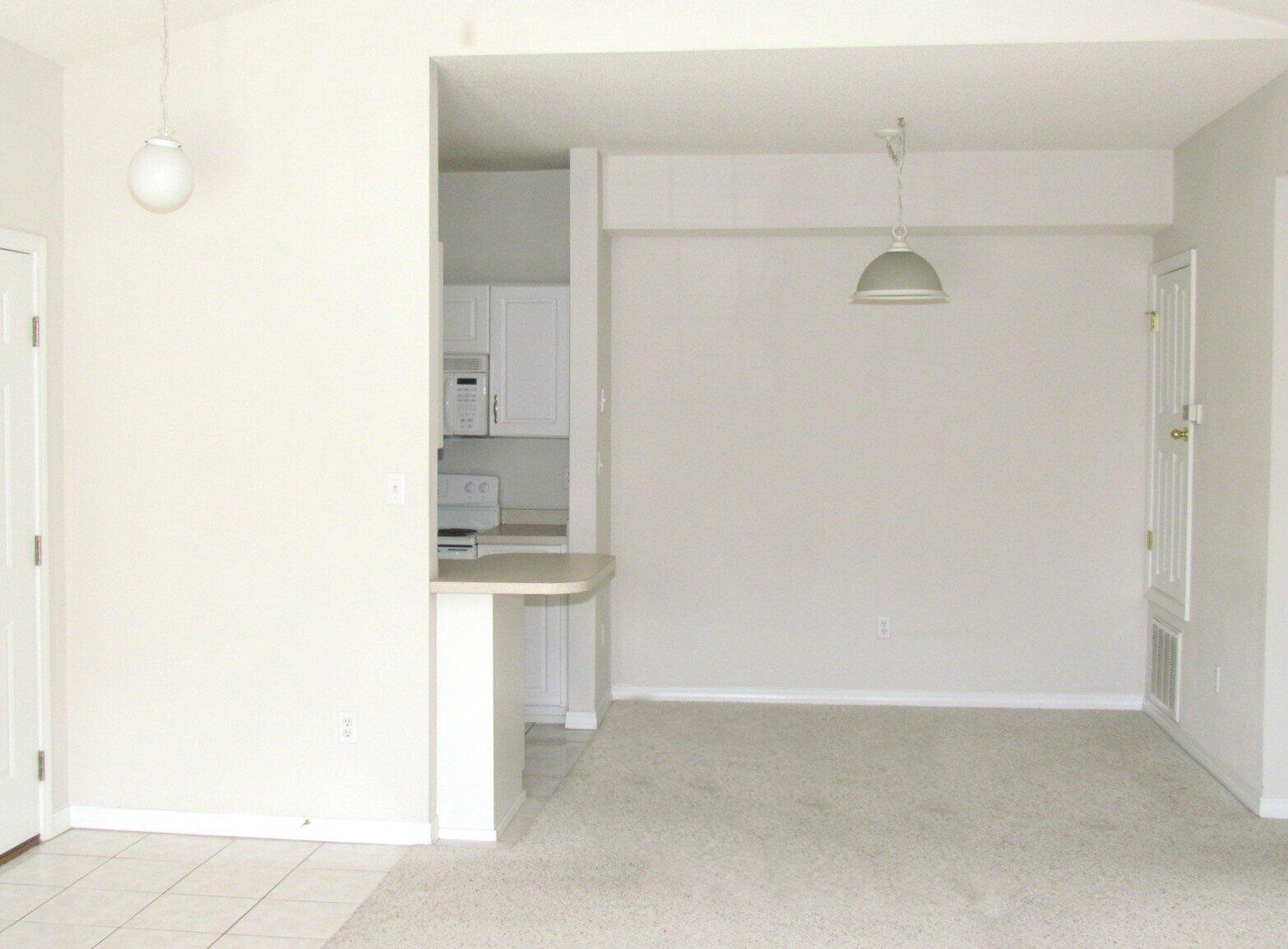 THE OAKS AT NICEVILLE - Residential Lease