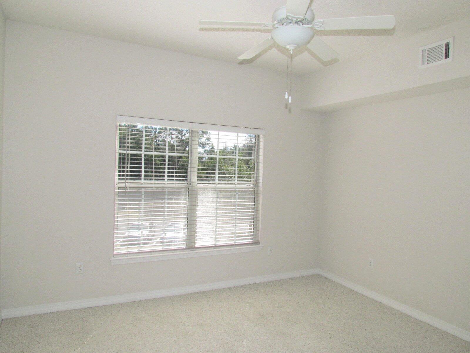THE OAKS AT NICEVILLE - Residential Lease