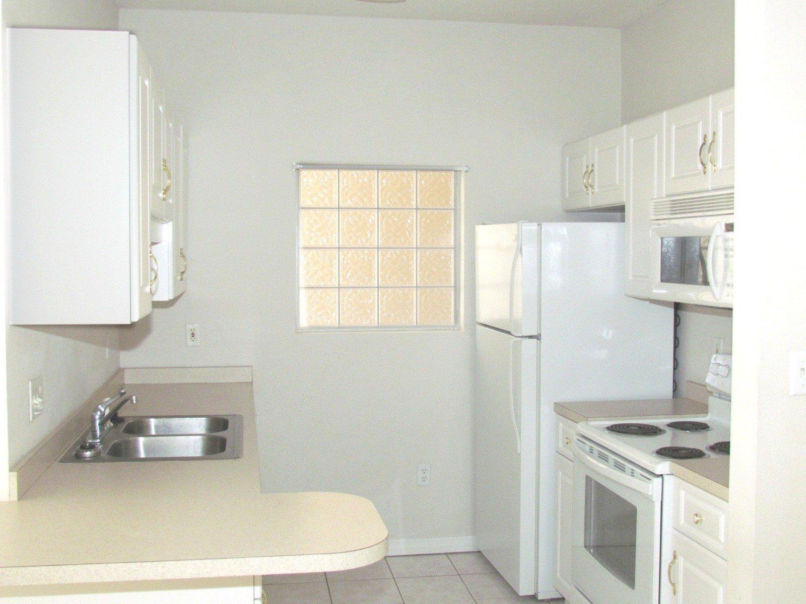 THE OAKS AT NICEVILLE - Residential Lease