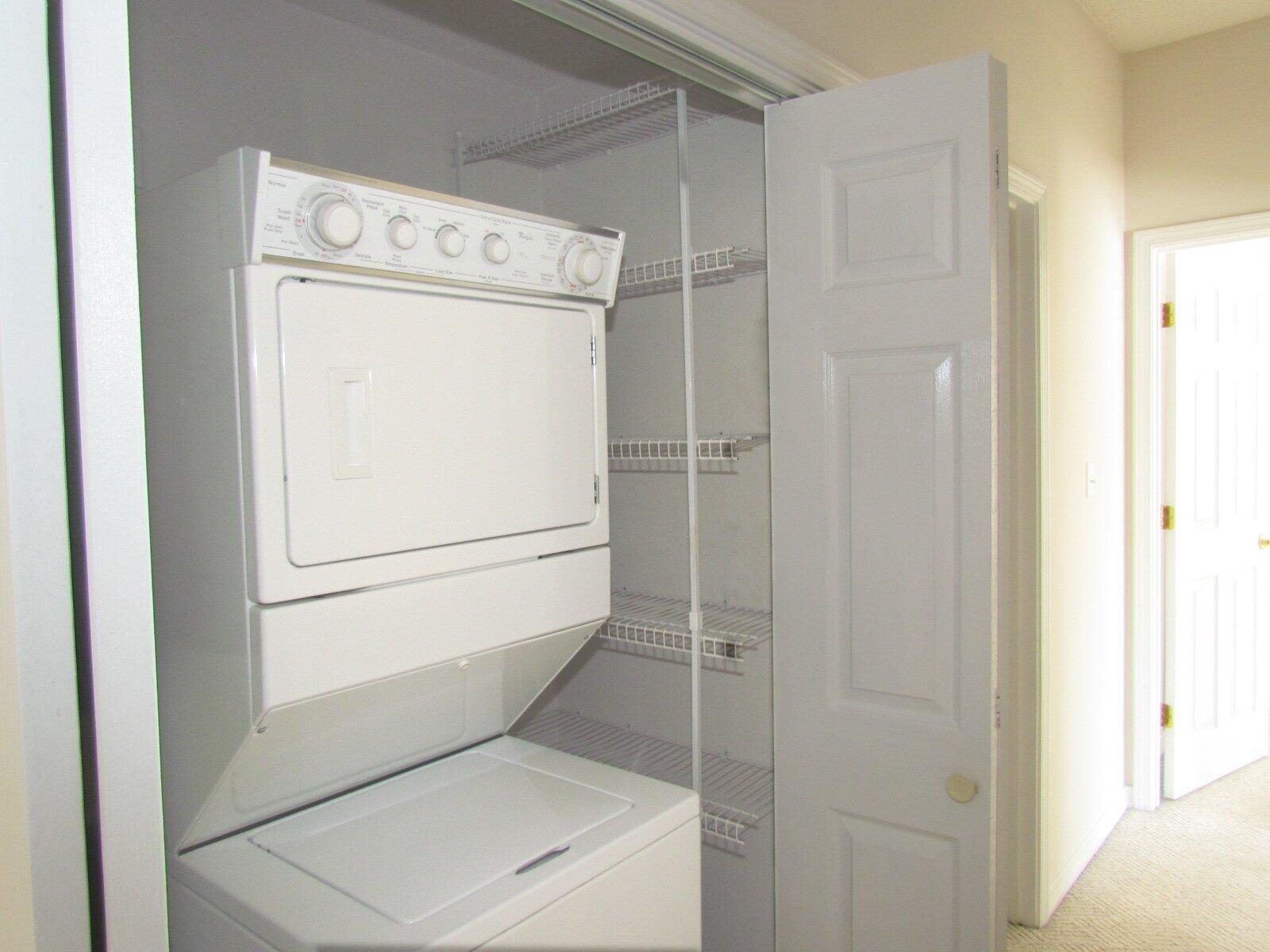 THE OAKS AT NICEVILLE - Residential Lease