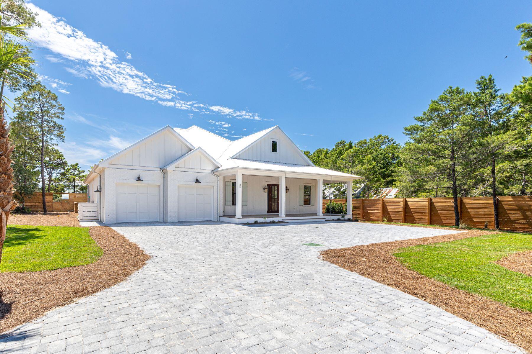 PINES OF BLUE MOUNTAIN - Residential