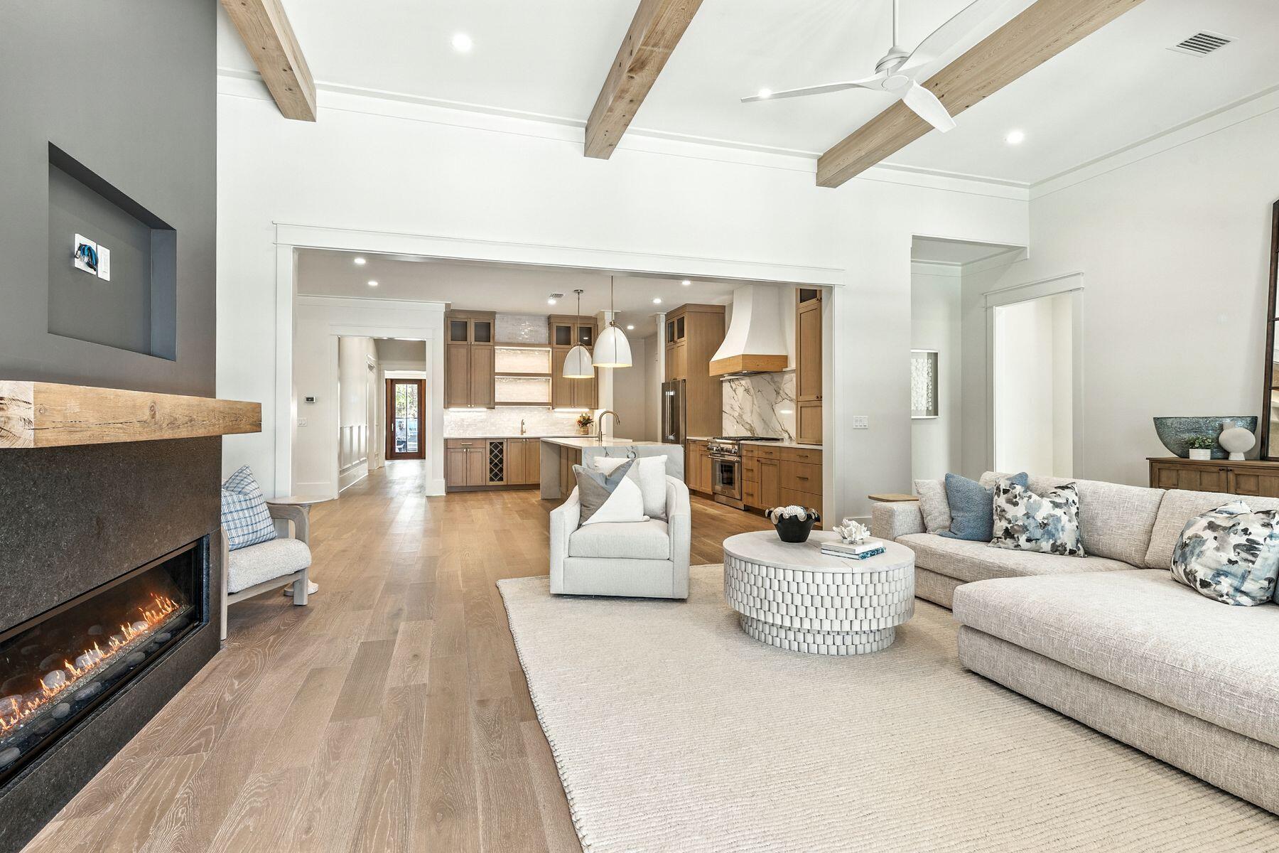 PINES OF BLUE MOUNTAIN - Residential