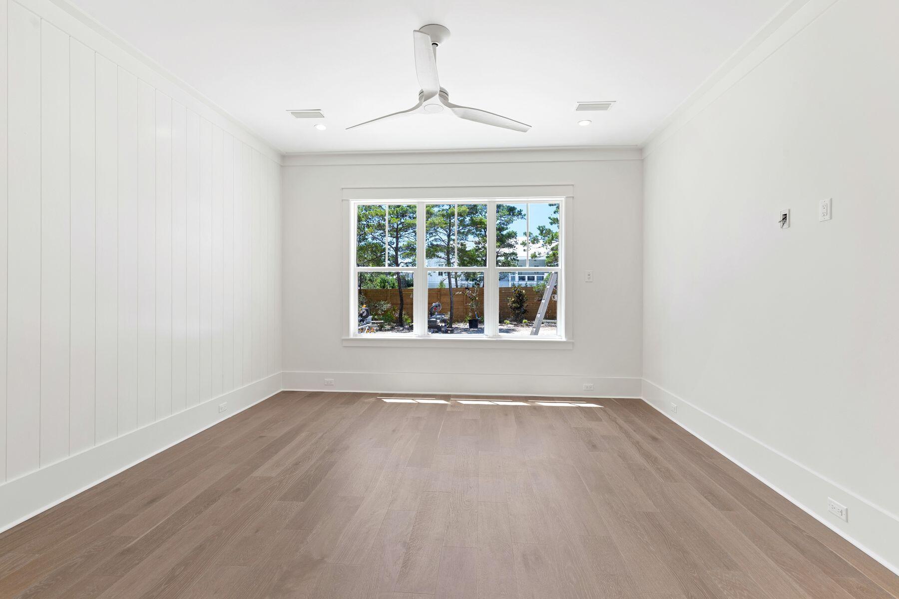 PINES OF BLUE MOUNTAIN - Residential