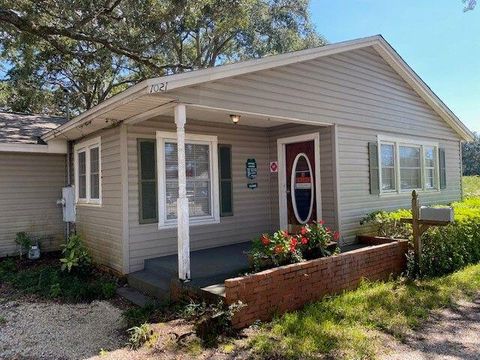 1021 NW Beal Parkway Fort Walton Beach FL 32547