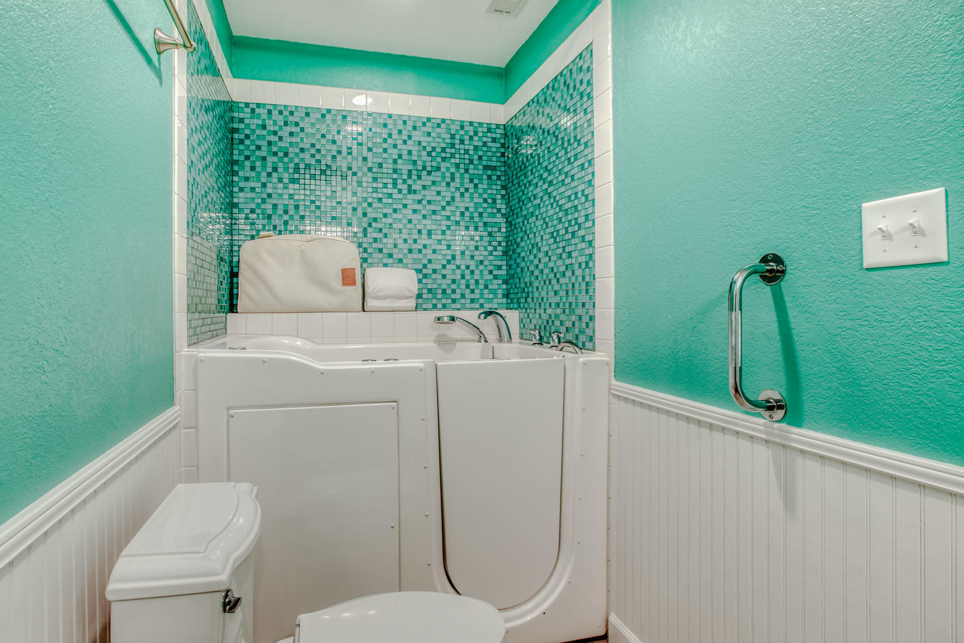 Caribbean Village West - Residential