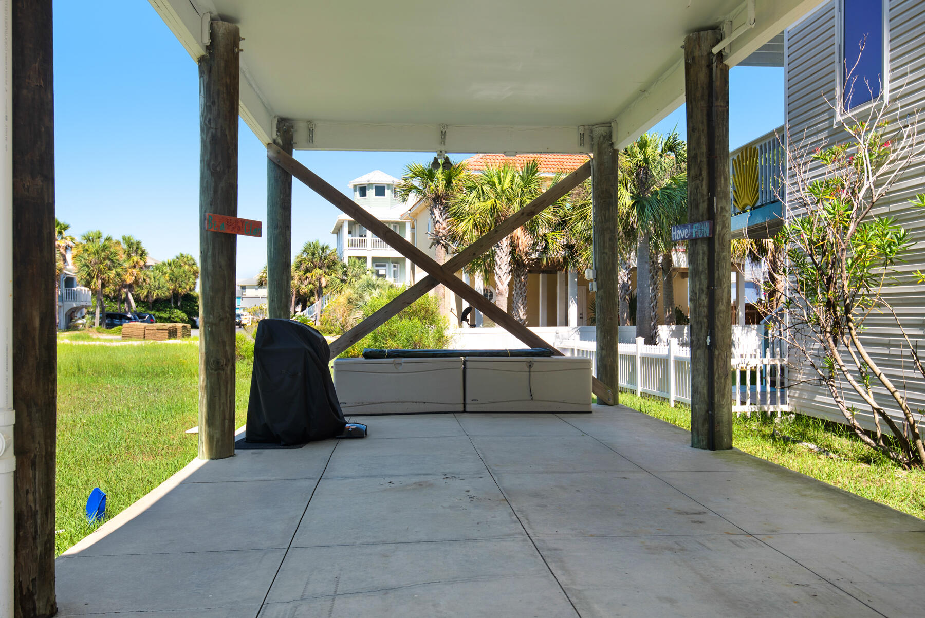 BAHIA BADAR - Residential