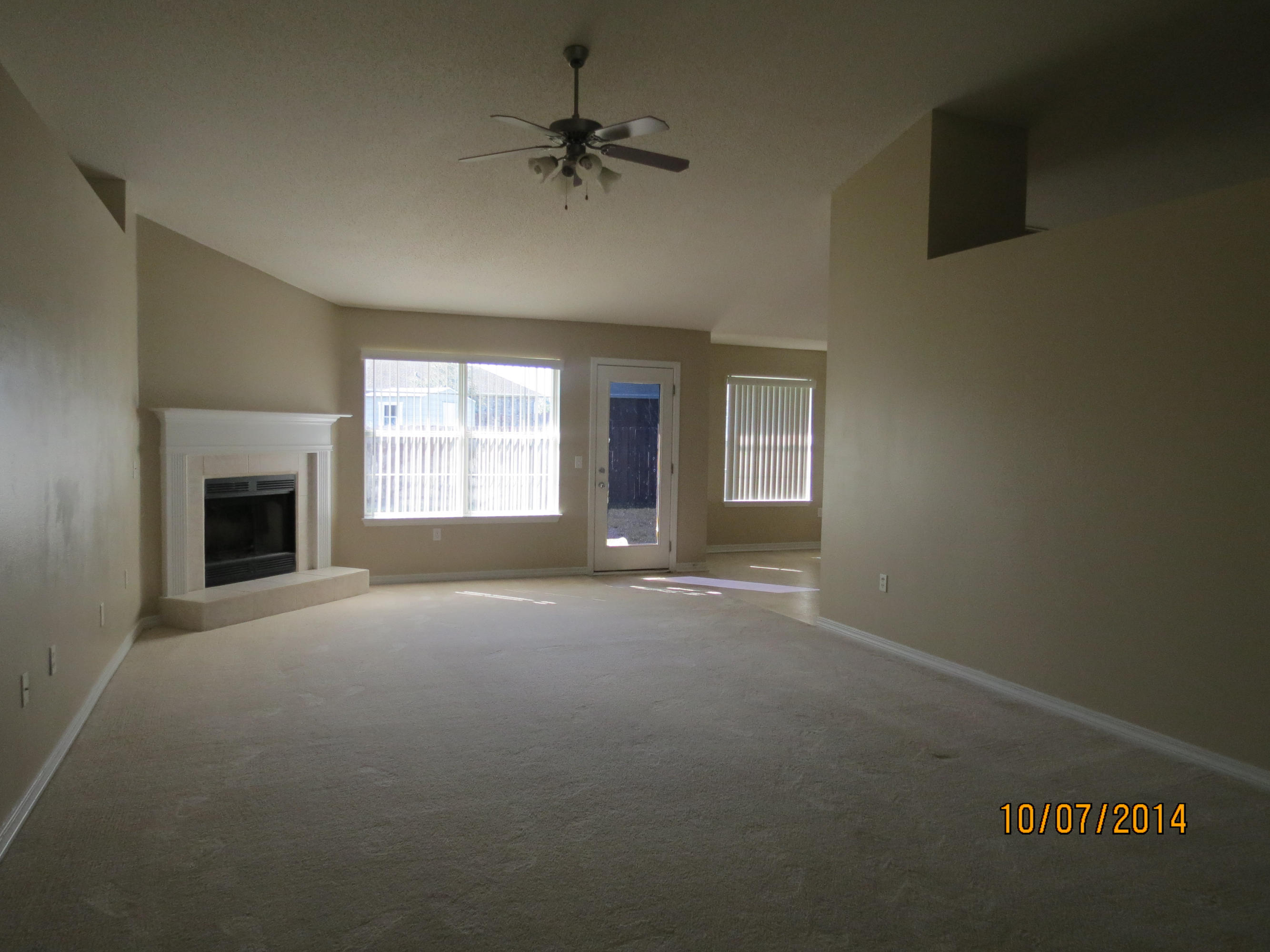 IRON GATE S/D PH I - Residential Lease