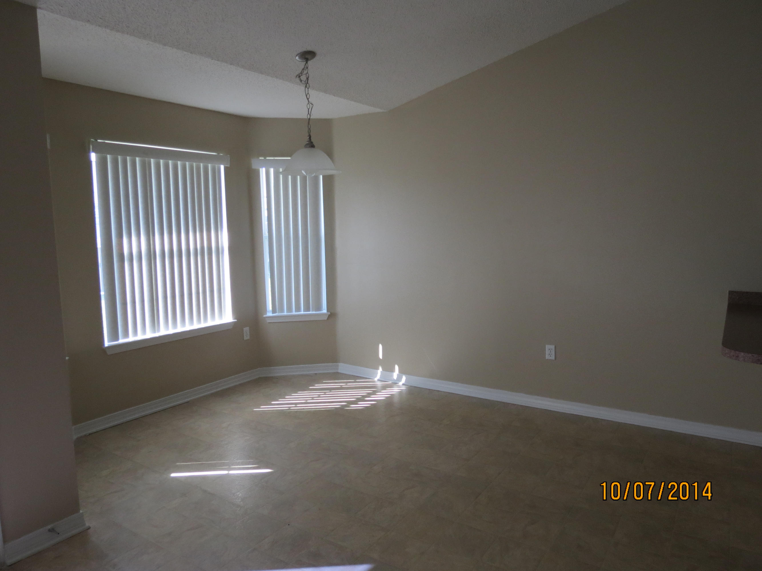 IRON GATE S/D PH I - Residential Lease