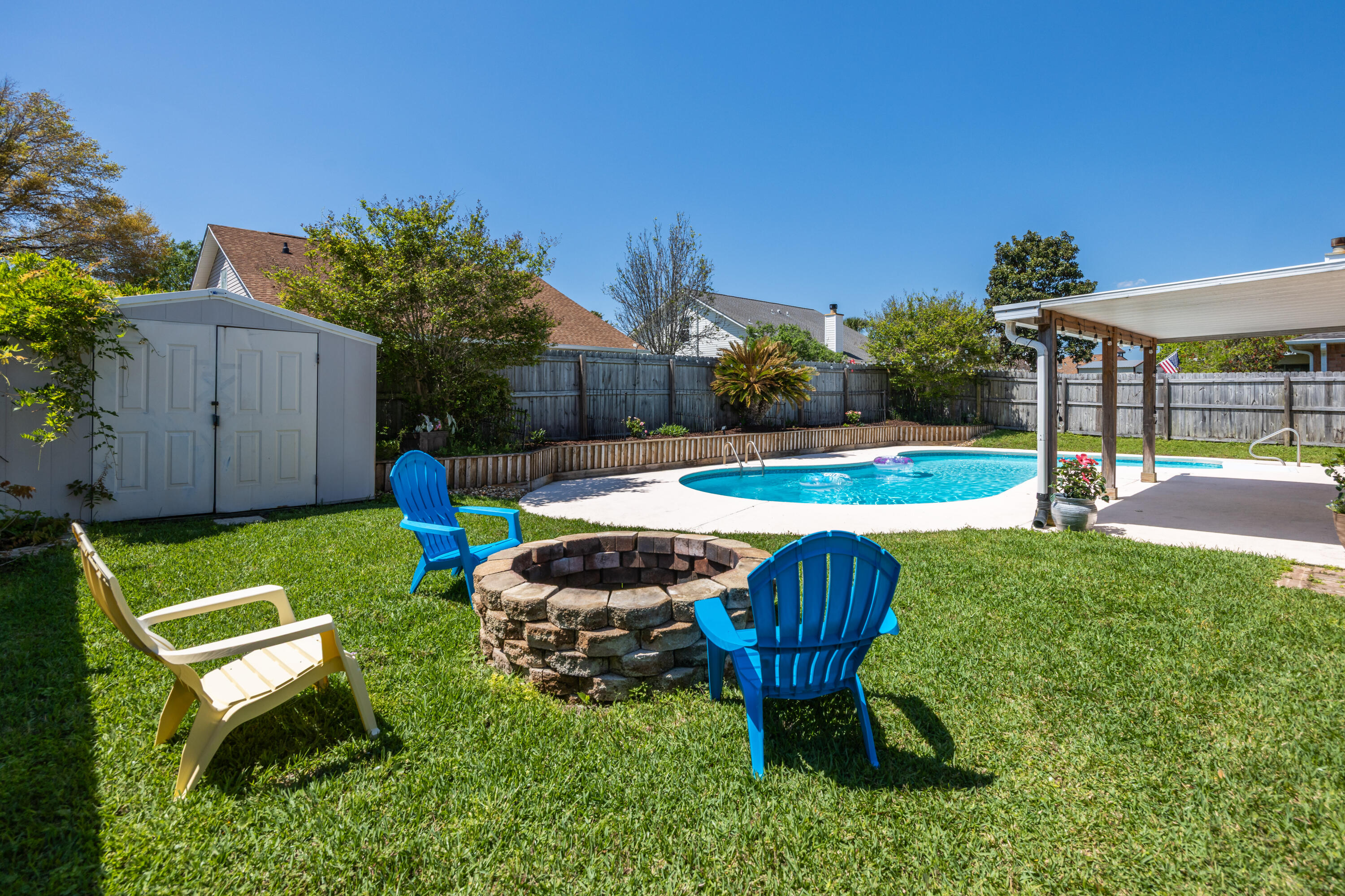 SANDY BEACH ESTATES - Residential