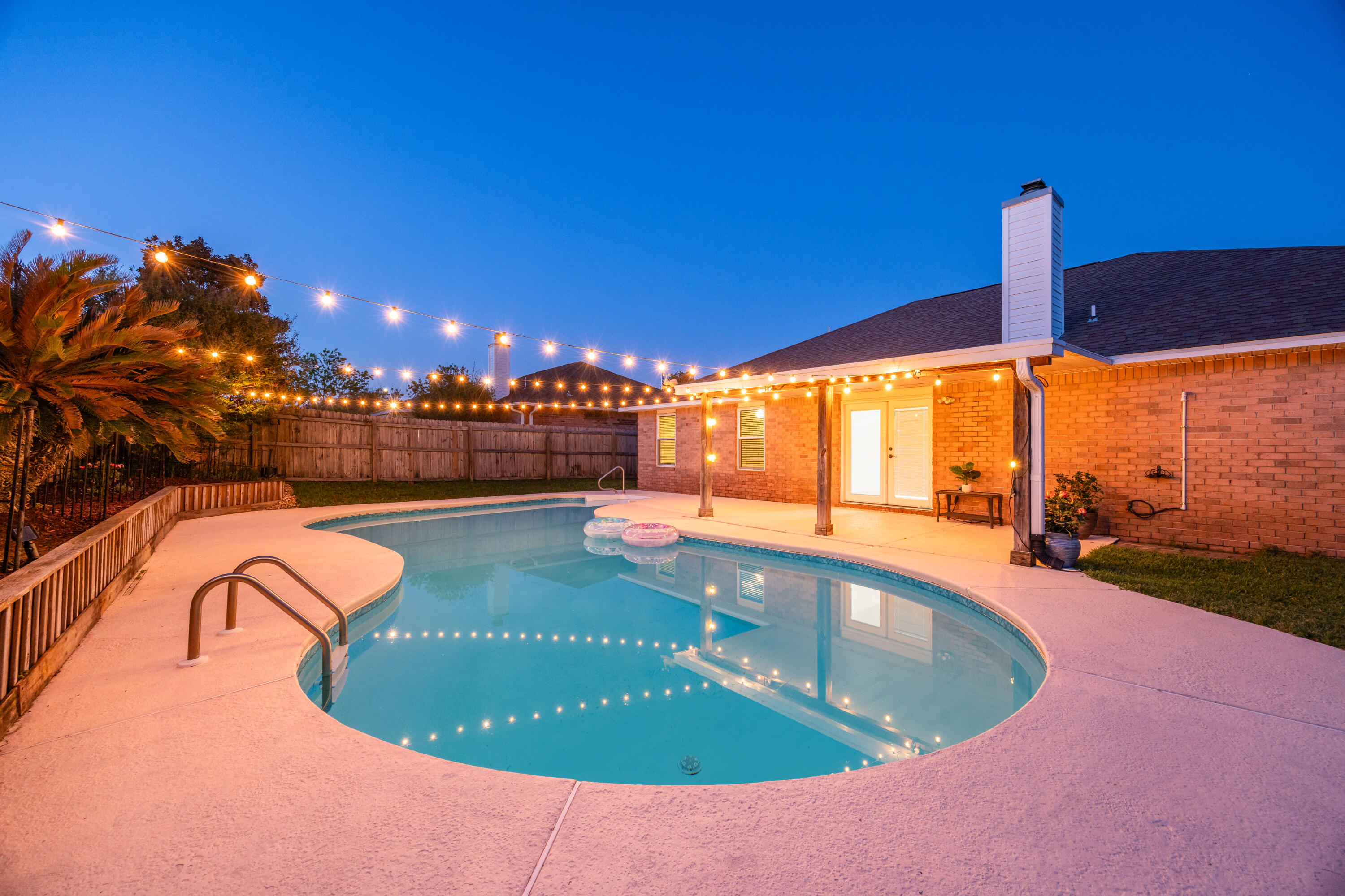SANDY BEACH ESTATES - Residential