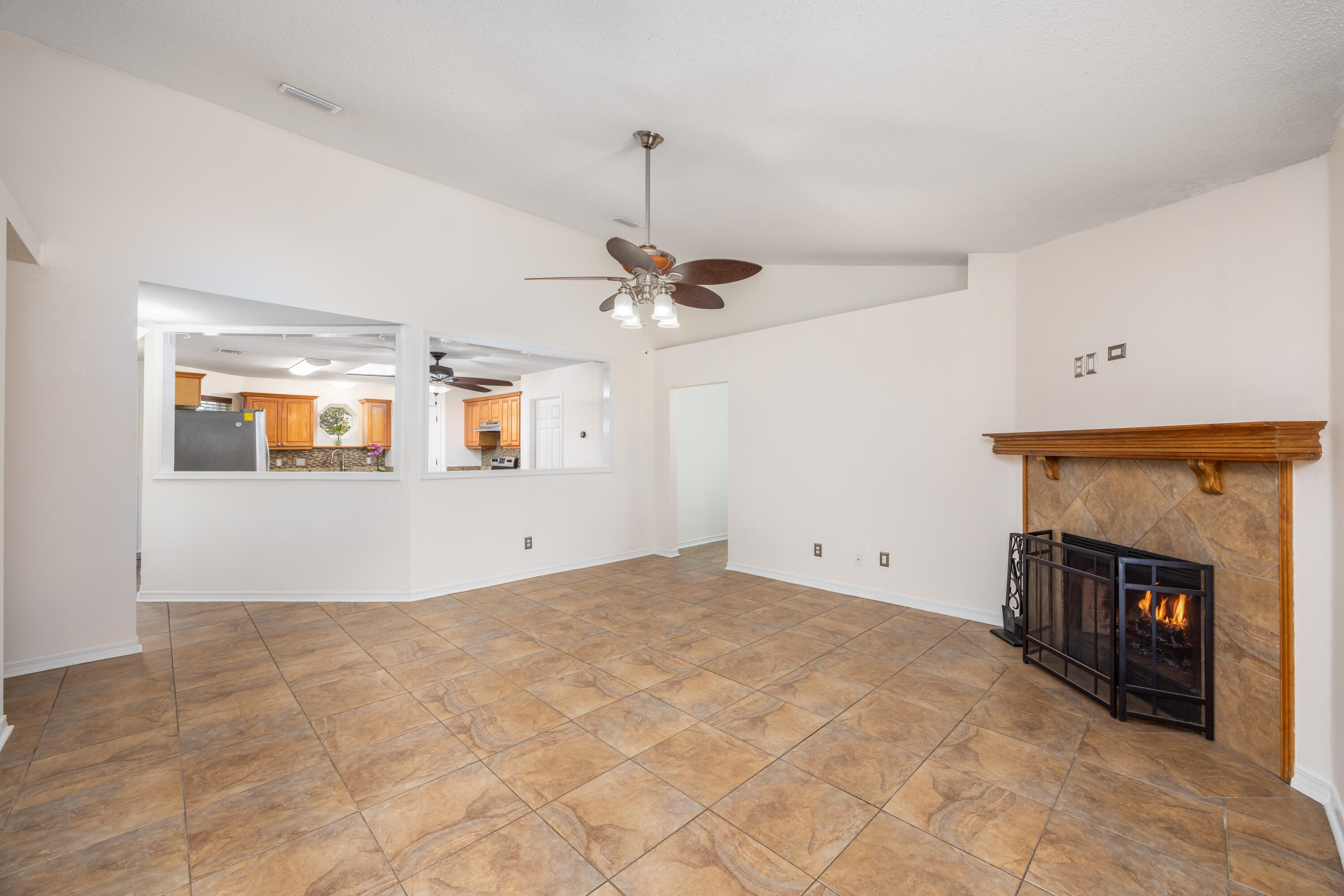 SANDY BEACH ESTATES - Residential