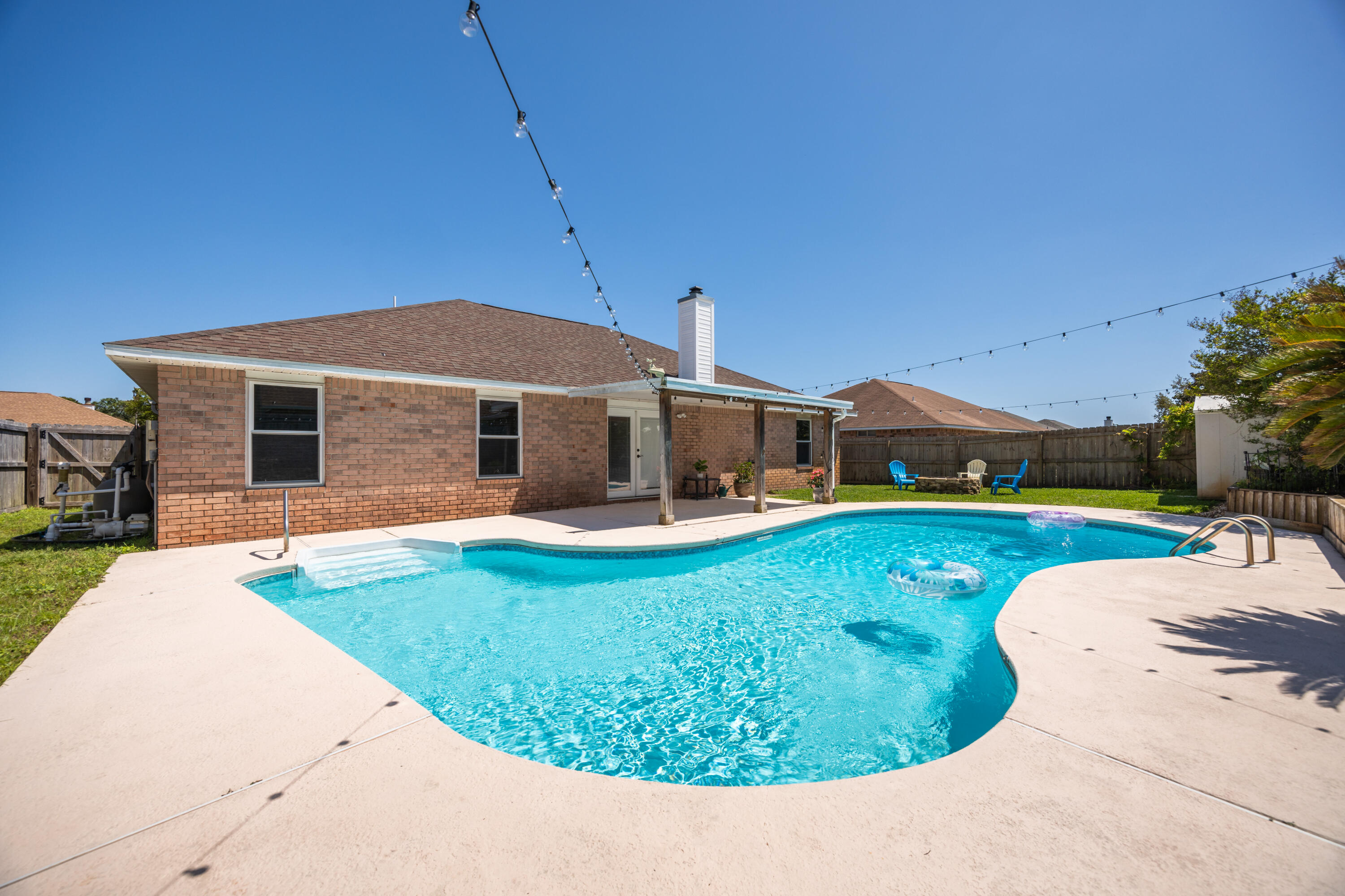 SANDY BEACH ESTATES - Residential